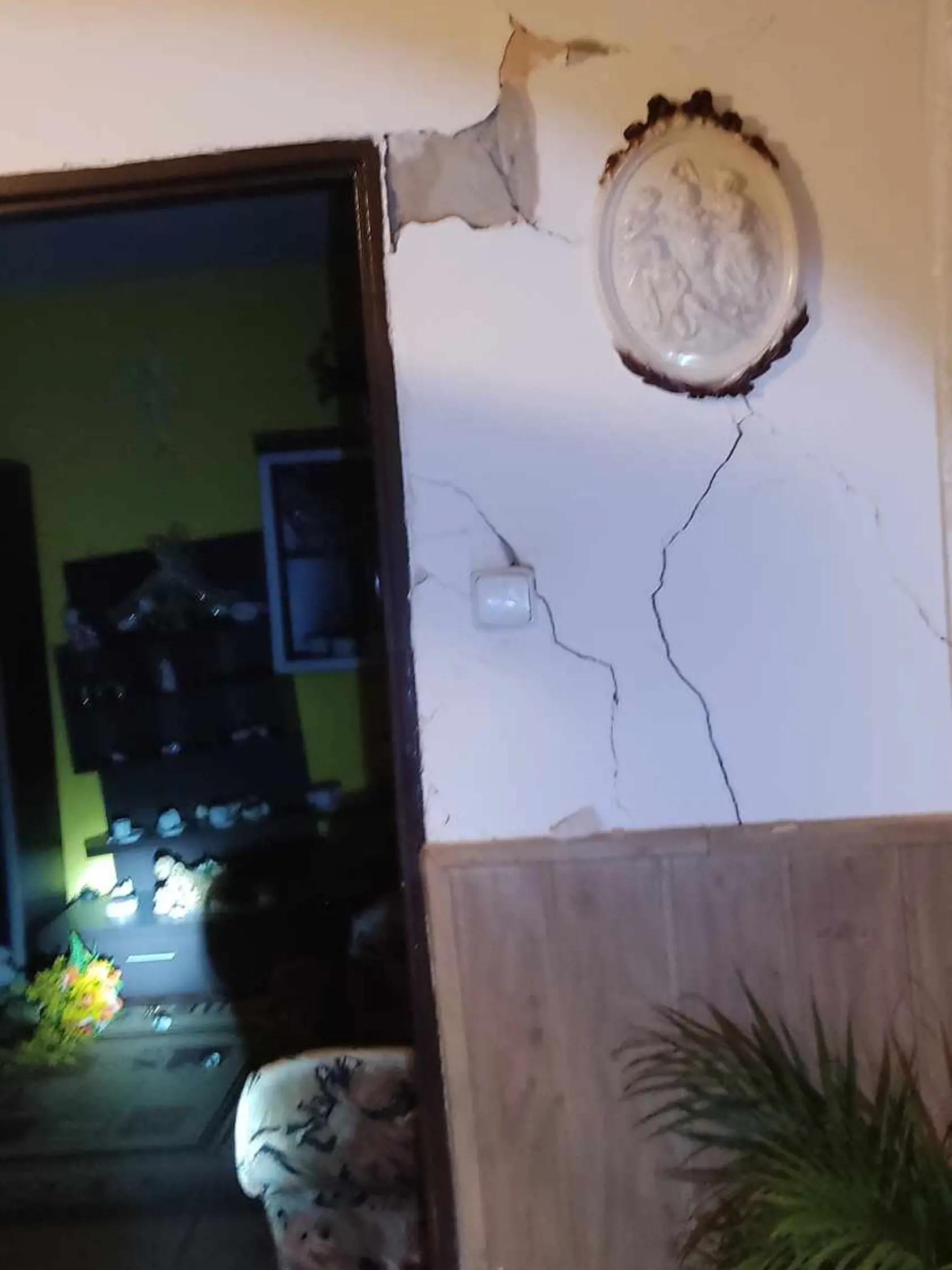 Takéto škody spôsobilo zemetrasenie na východnom Slovensku!