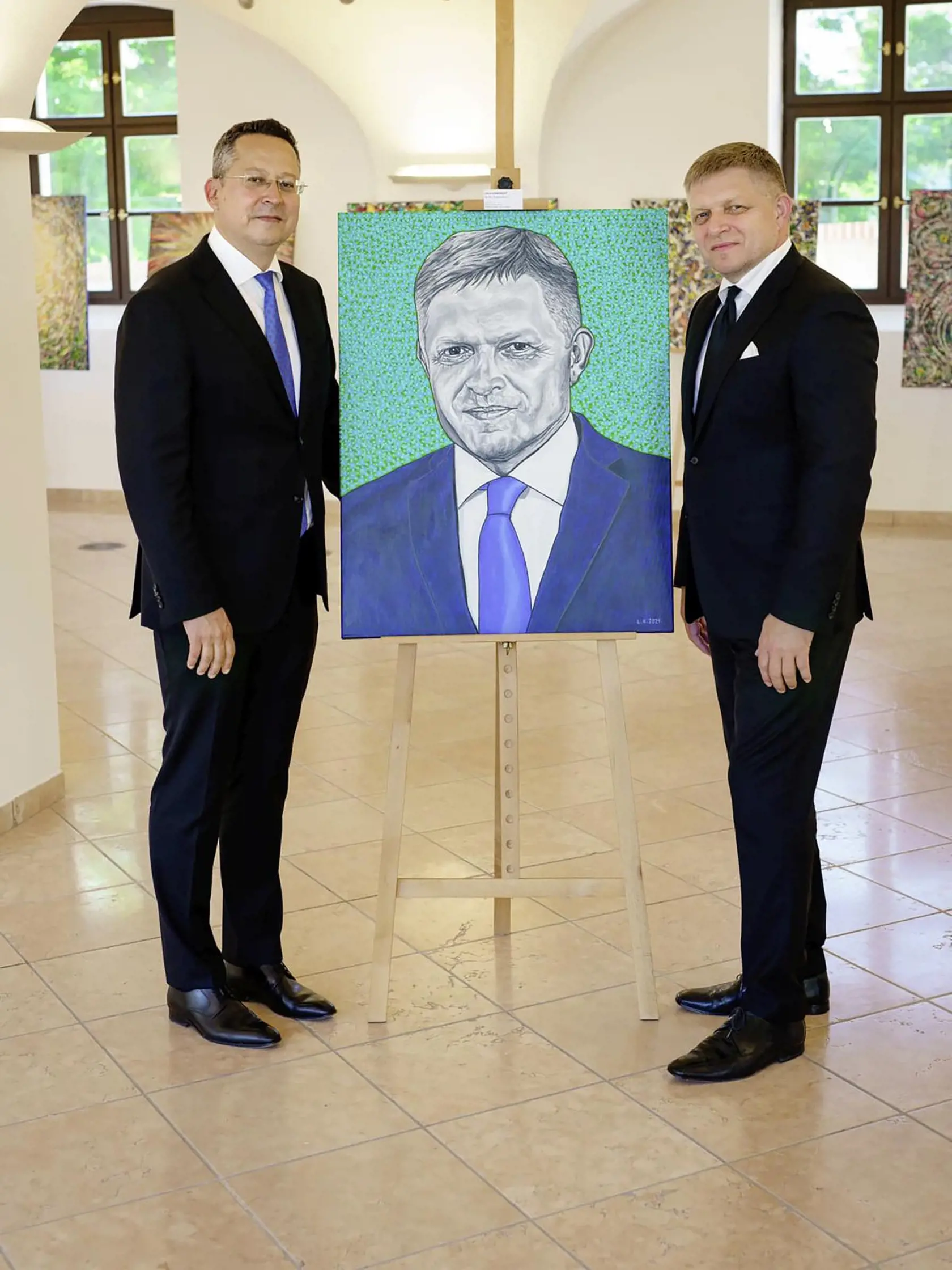 Podľa odborníka vidieť, že šéf Smeru Kamenickému
nepózoval, ale maľoval ho podľa fotografie.