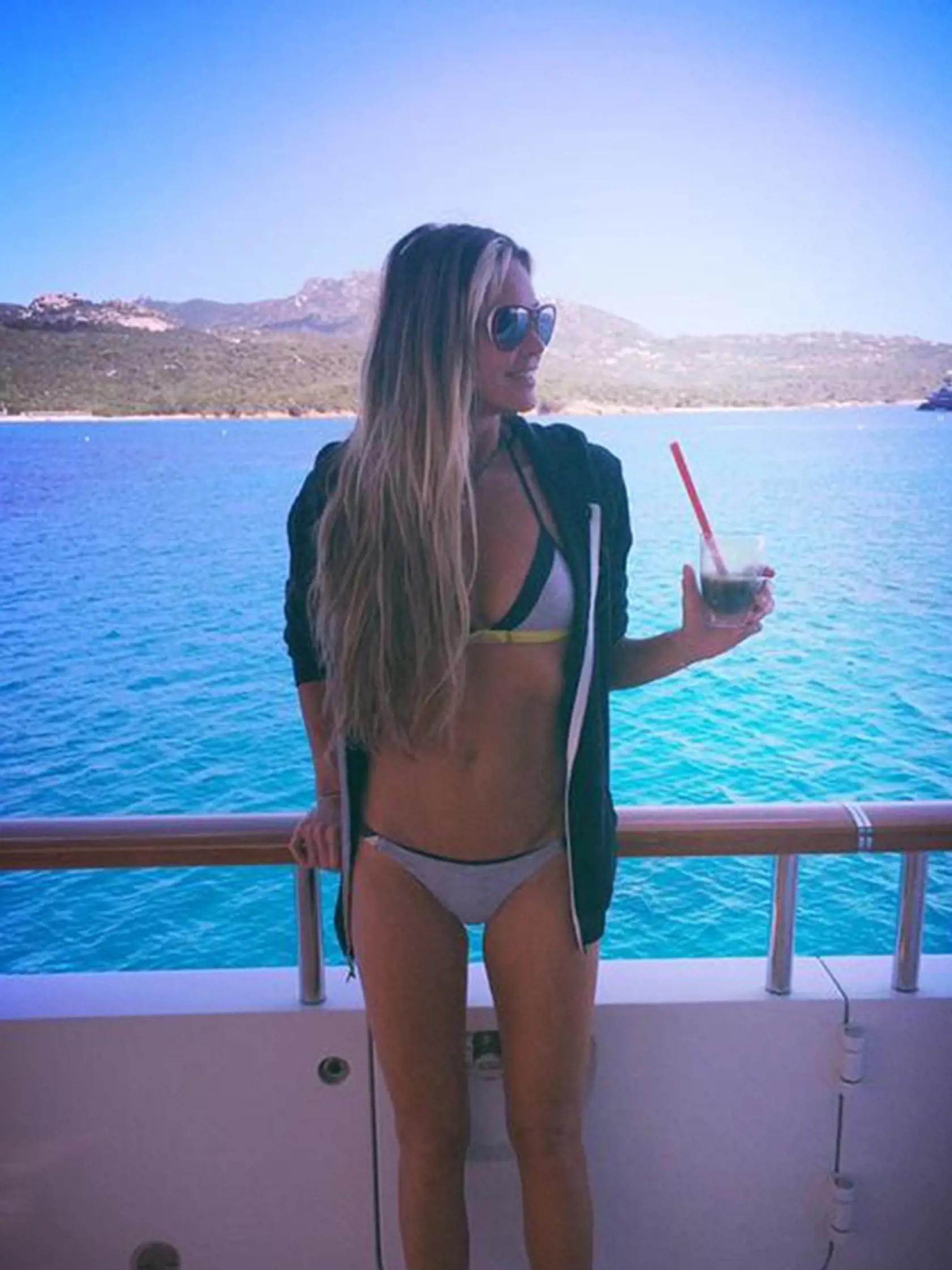 V rozhovore pre Harper's Bazaar Australia v januári 2019 Elle spomínala, že sa snaží každý deň cvičiť o 6.30 hod.