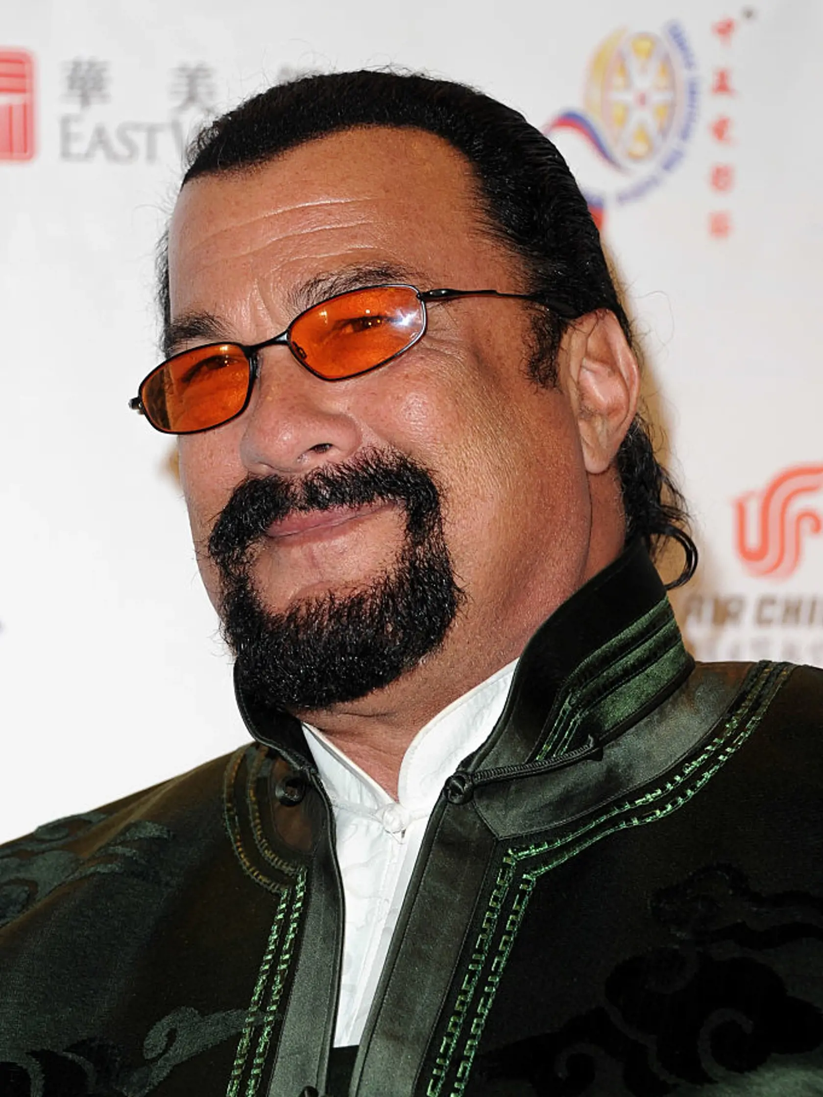 PASADENA, CA - NOVEMBER 04:  Actor Steven Seagal attends 2014 Chinese American Film Festival - Opening Night Ceremony at Pasadena Civic Auditorium on November 4, 2014 in Pasadena, California.  (Photo by Allen Berezovsky/Getty Images)