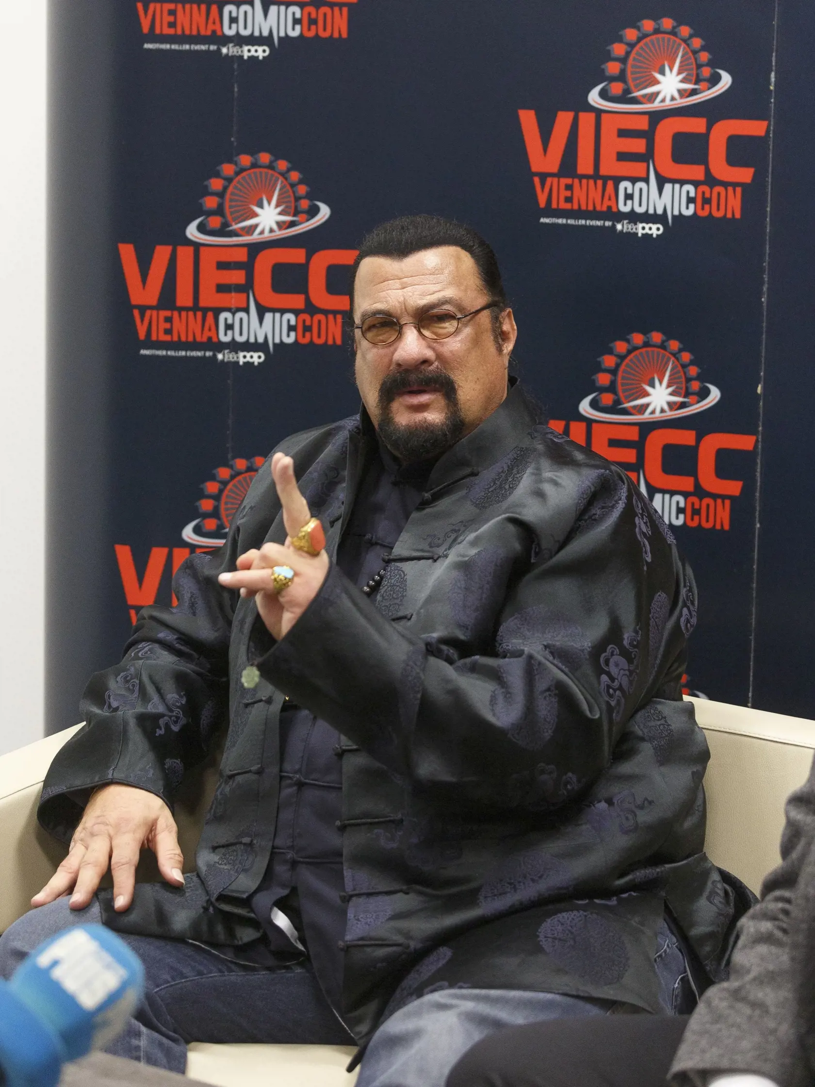 Steven Seagal bol hlavnou hviezdou popkultúrneho festivalu Comic Con vo Viedni.