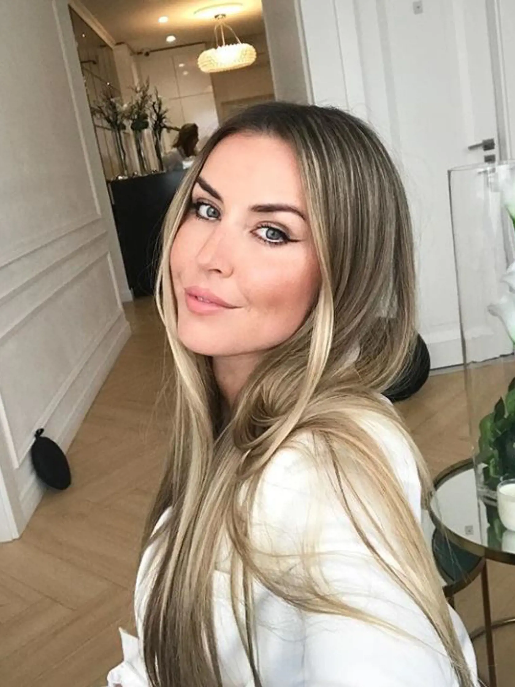 Krásna Natália Selveková. 