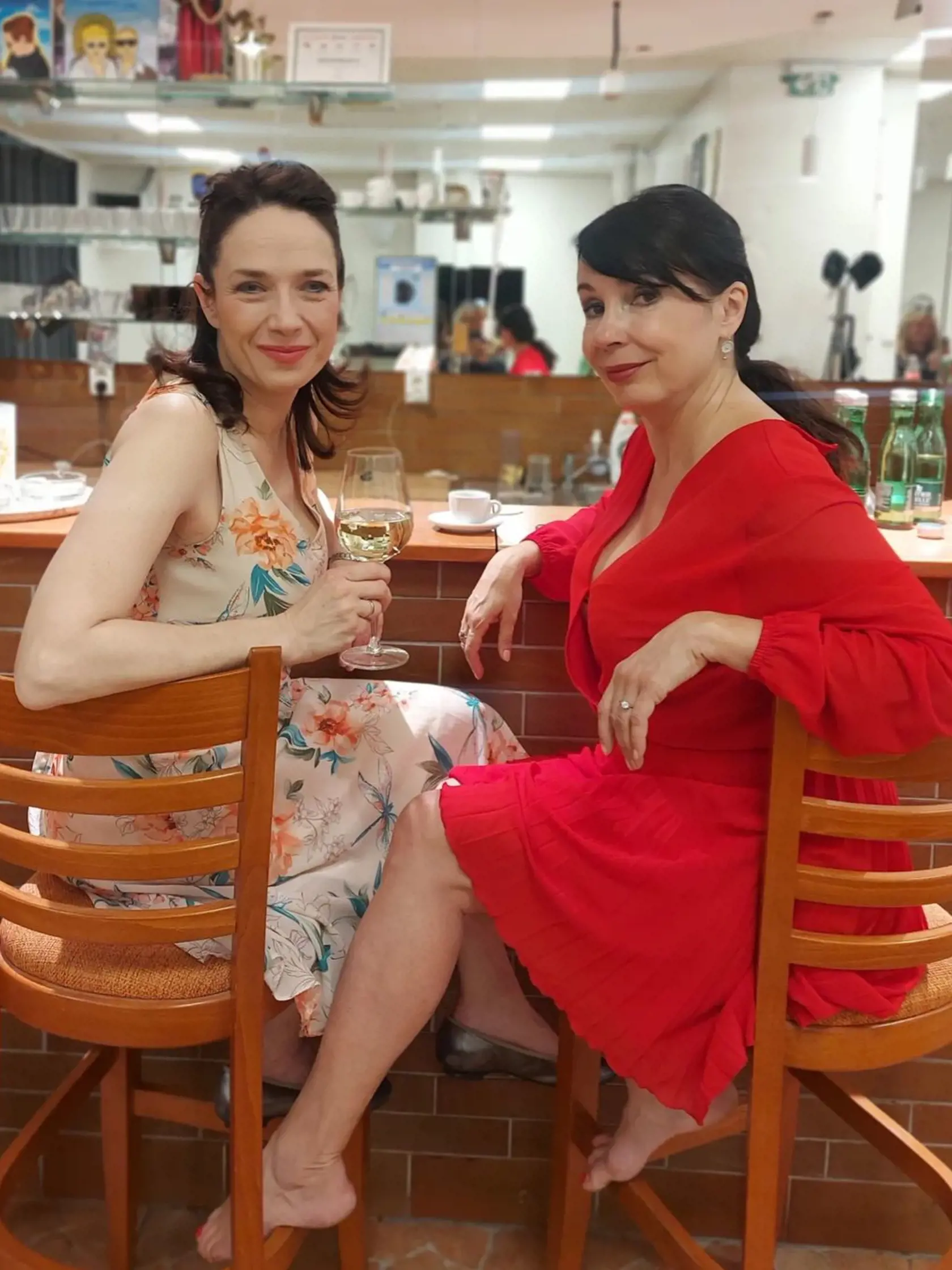 Tereza s kolegyňou Nelou Boudovou vo chvíli oddychu.