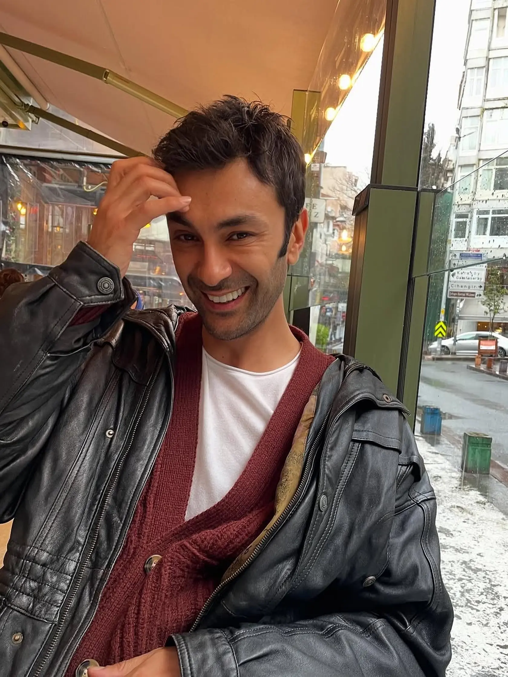 Tufan hral tak trochu dobrosrdečného ťuťka, ale v súkromí vyzerá úžasne sexy.