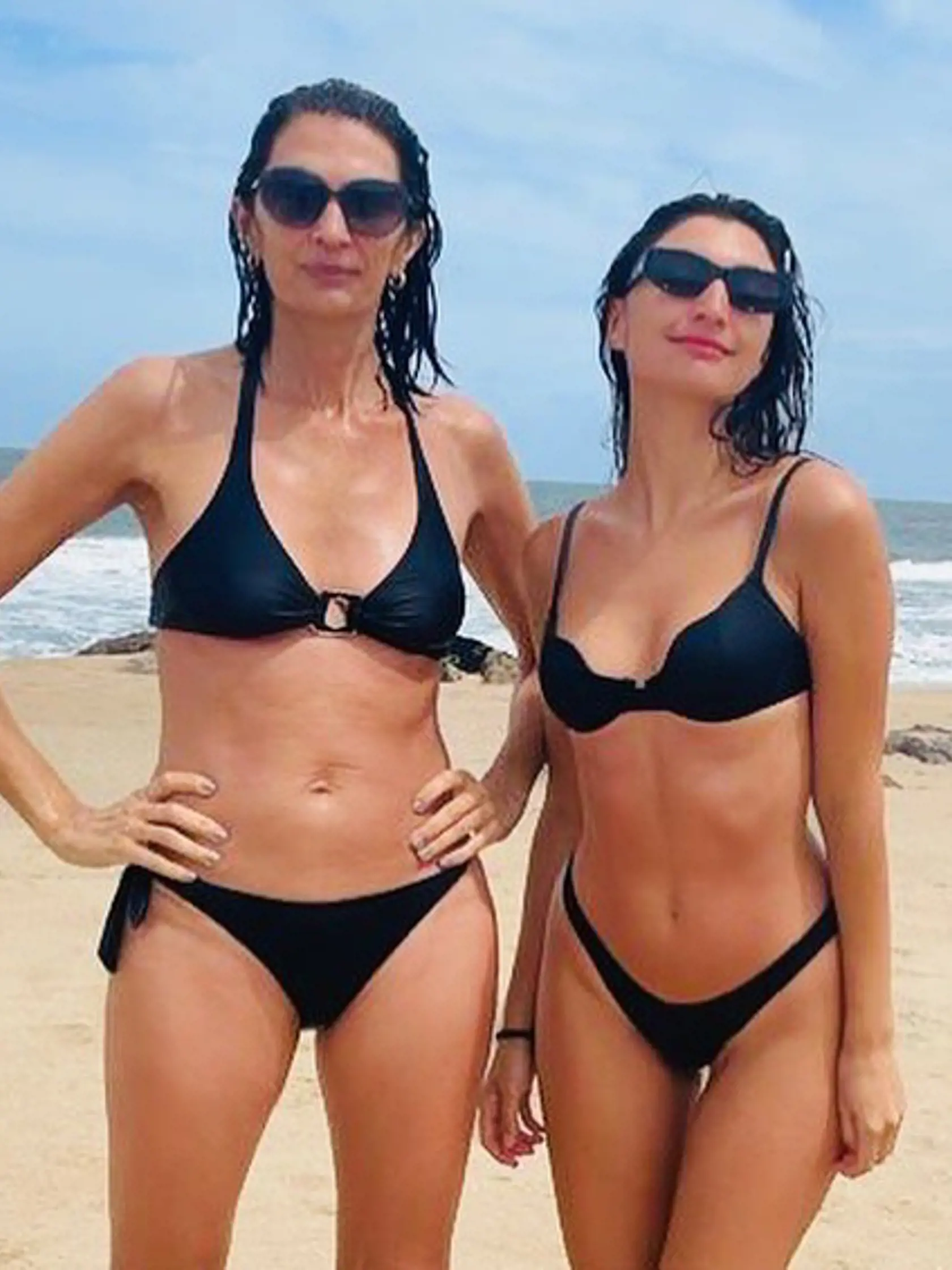 Mariana Arias má aj krátko pred šesťdesiatkou postavičku ako lusk. A dcéra Paloma je jej verná kópia.
