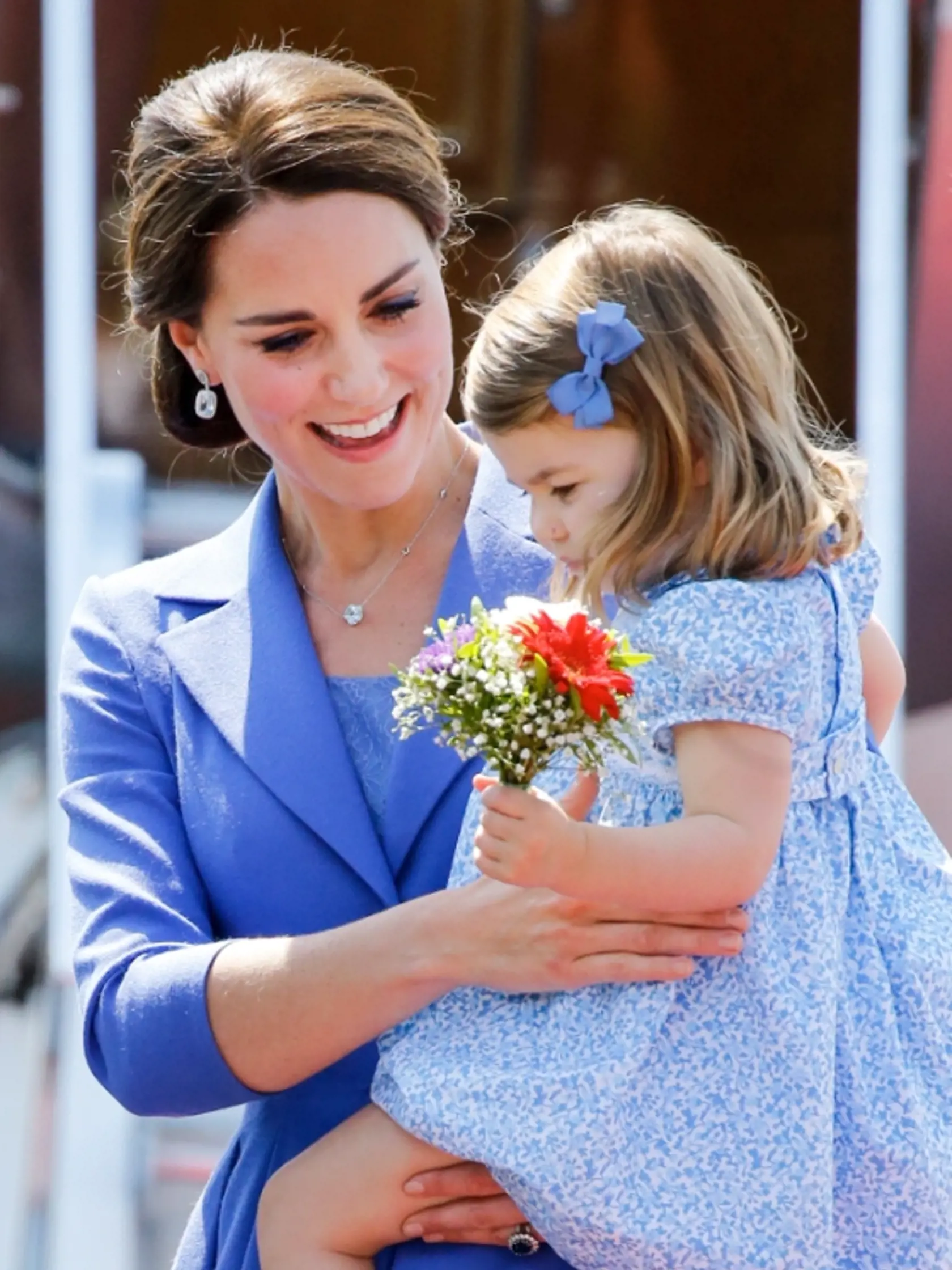 Vojvodkyňa Kate a princezná Charlotte sa vedia farebne zladiť.