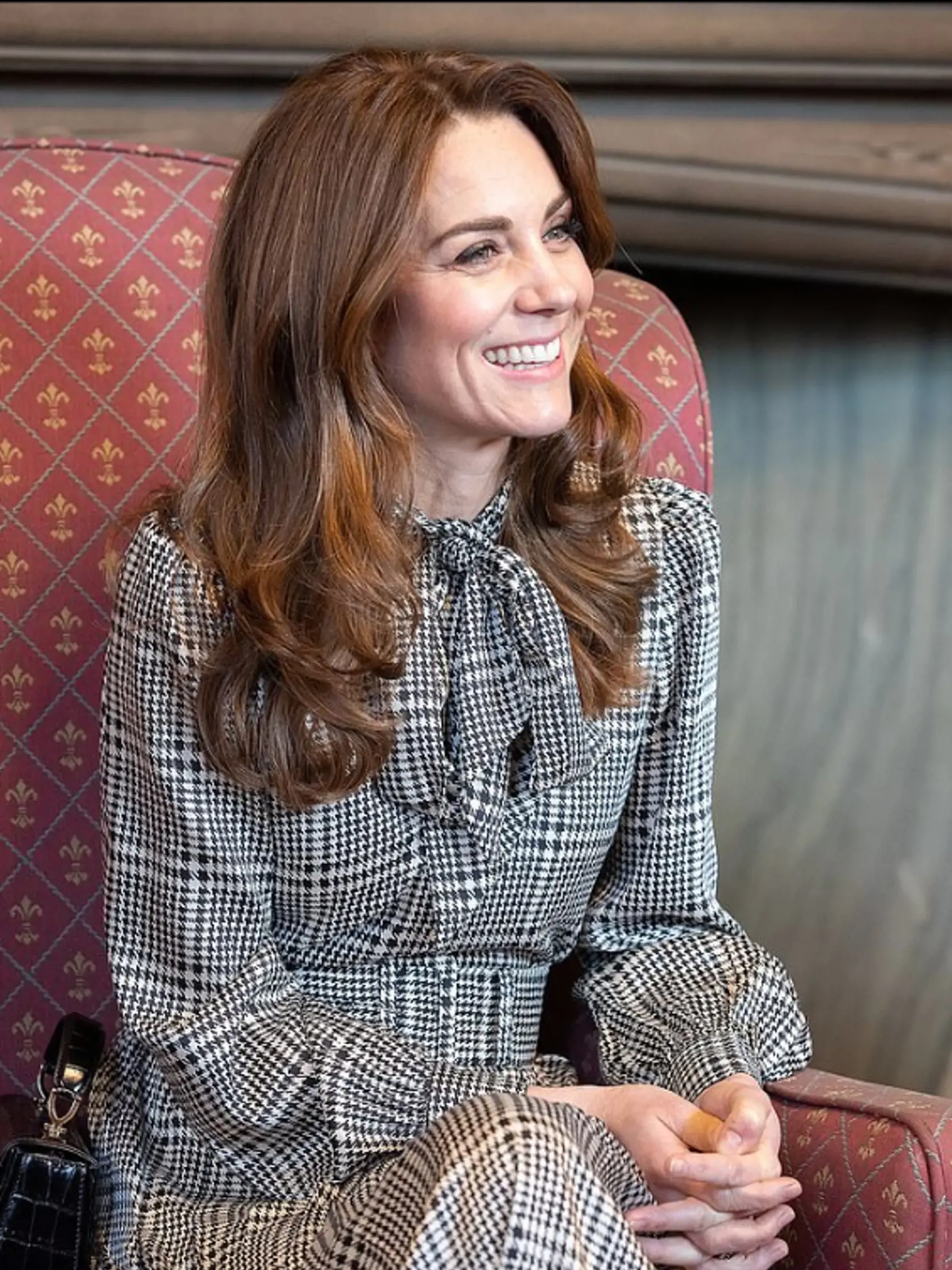 Vojvodkyňa Kate mala oblečené podobné šaty, ako princezná Charlotte.