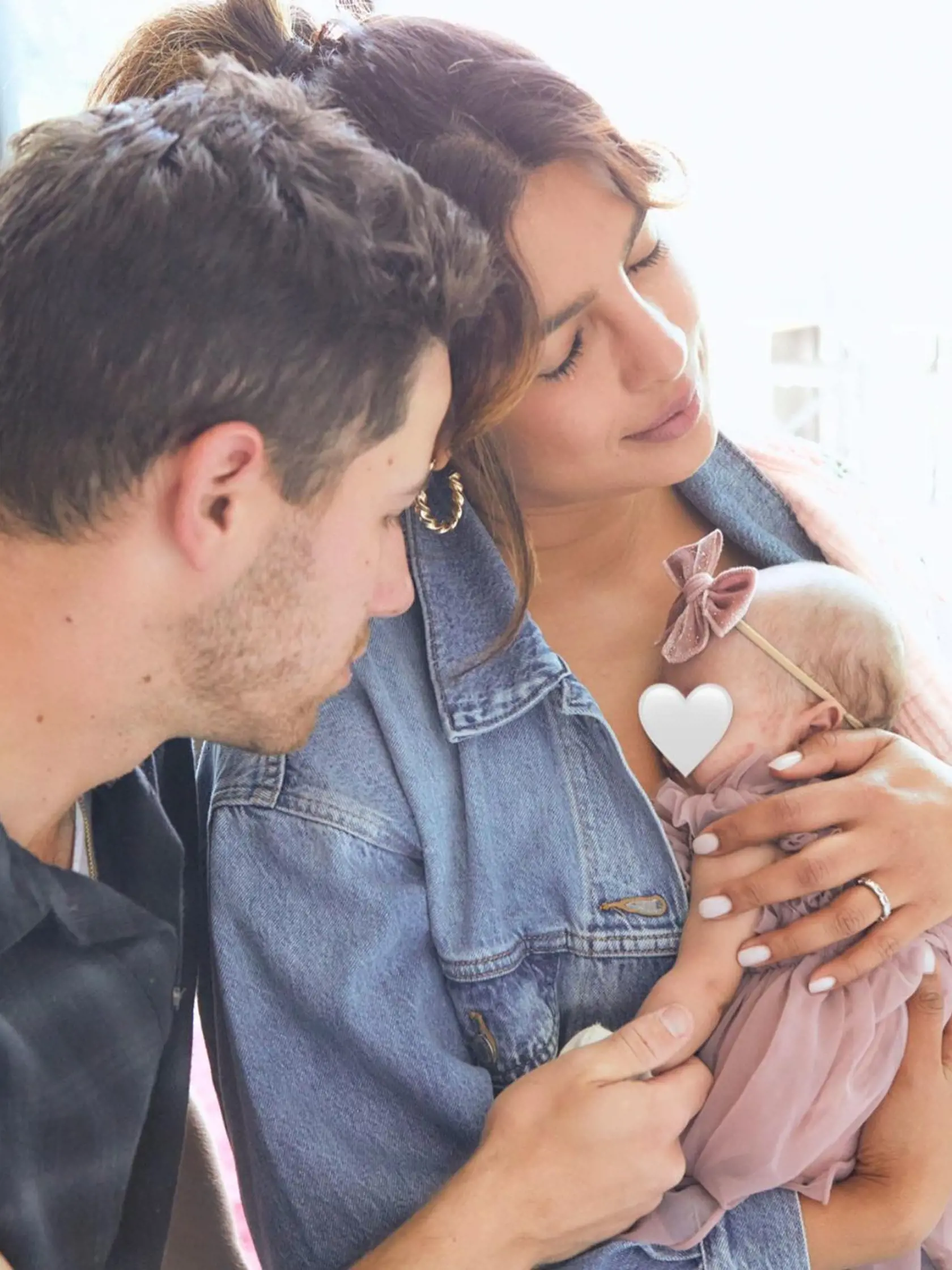 Priyanka Chopra a  Nick Jonas s dcérkou od náhradnej matky.