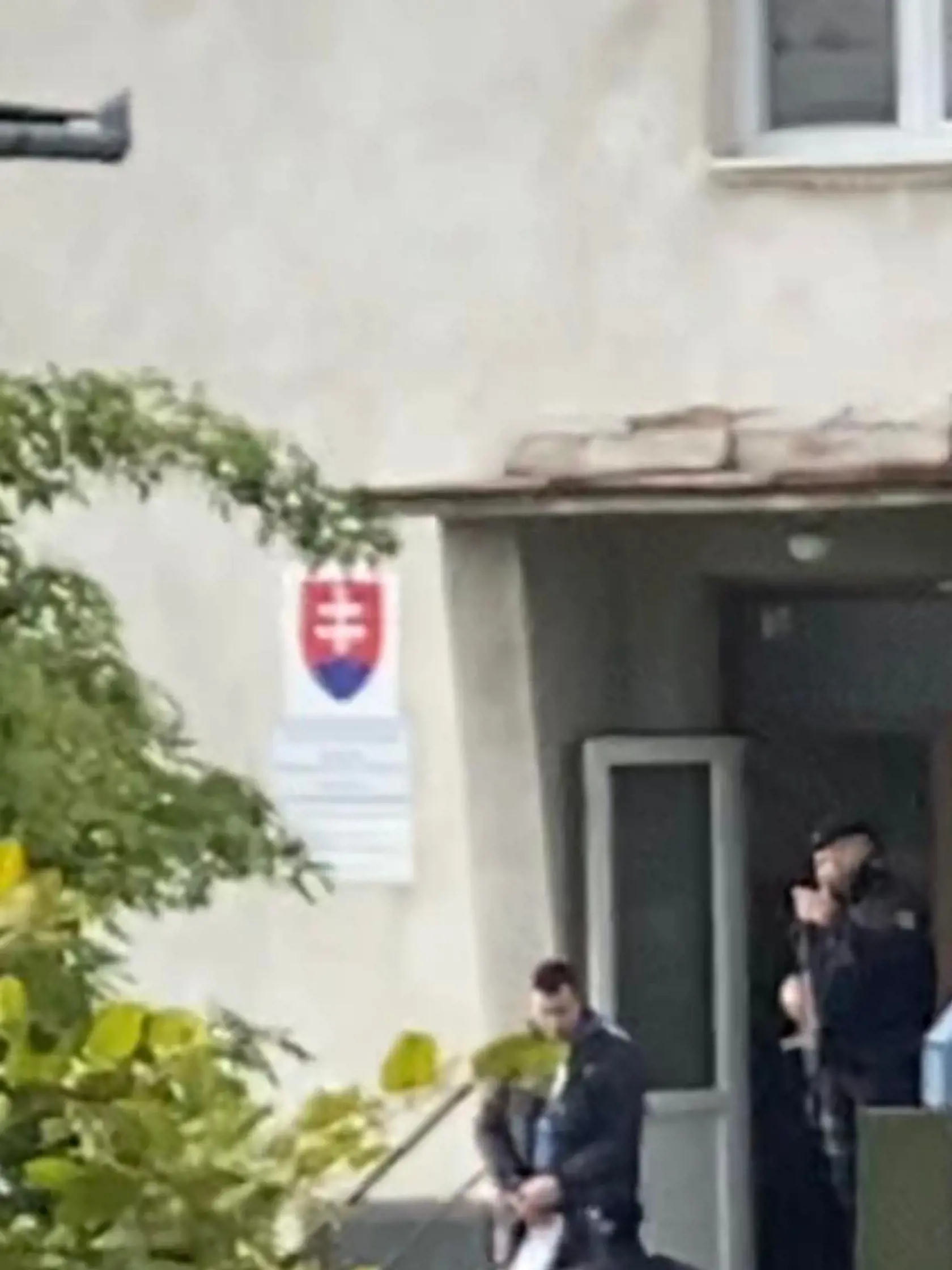 Turčan na policajnej stanici, kde kedysi pracoval.