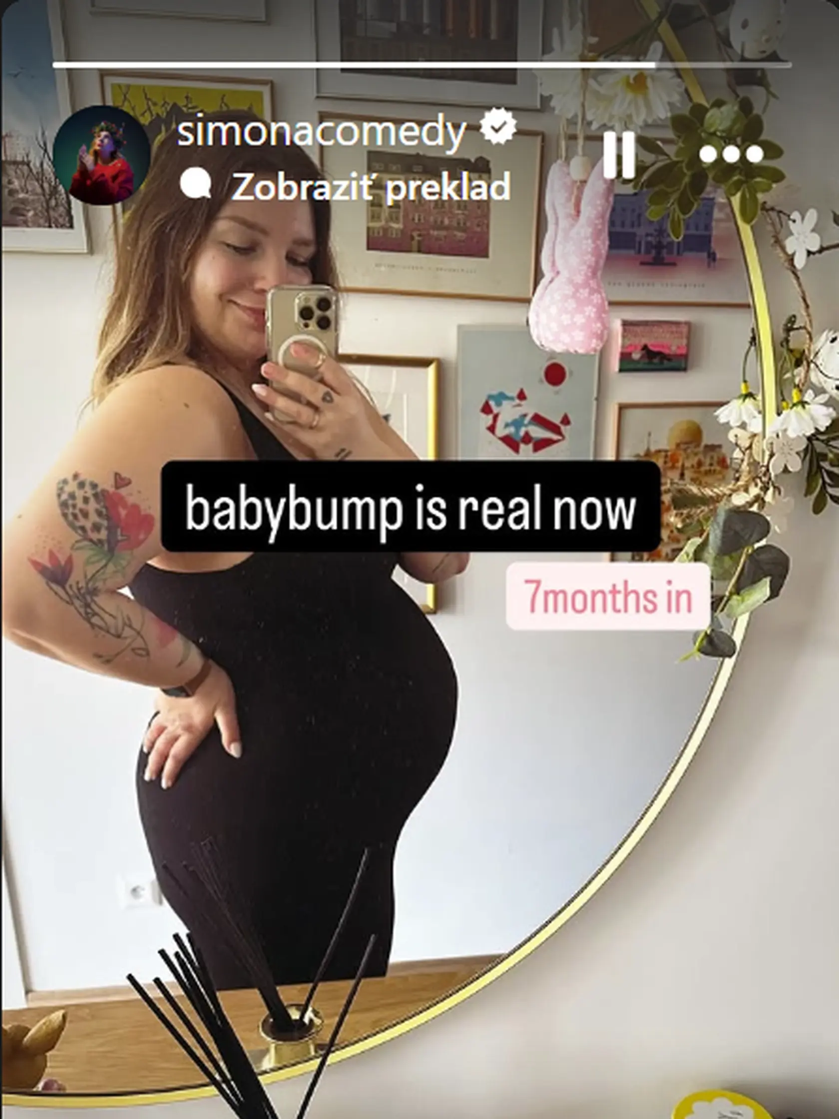 Simona First Salátová zverejnila fotku tehotenského bruško.