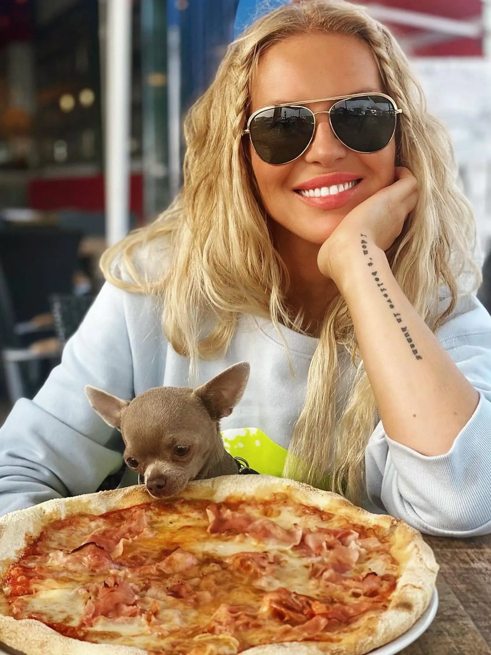 Simona Krainová a jej rozkošný účes.