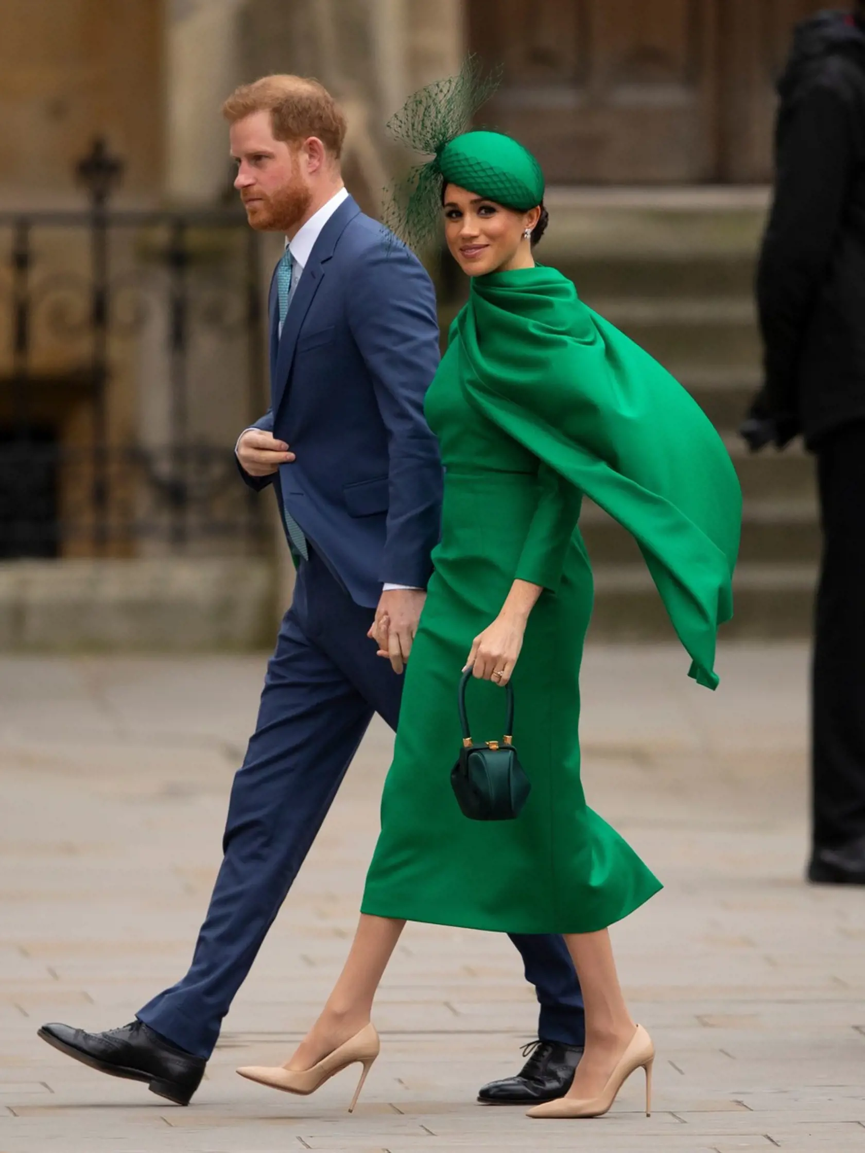 Meghan a Harry, oficiálna rozlúčka s kráľovskými povinnosťami