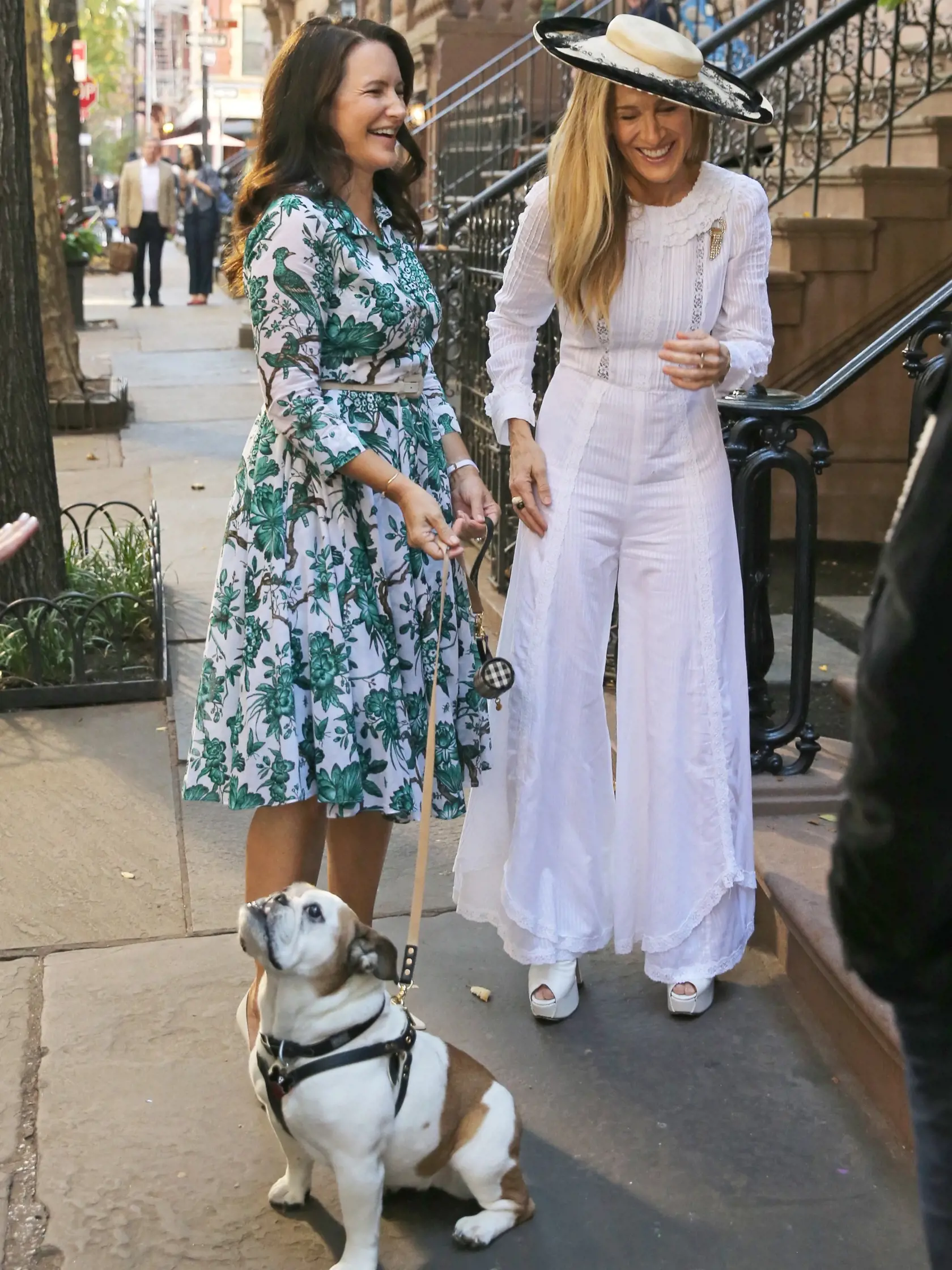 Sarah Jessica Parker a Kristin Davis a šaty z pripravovanej série.