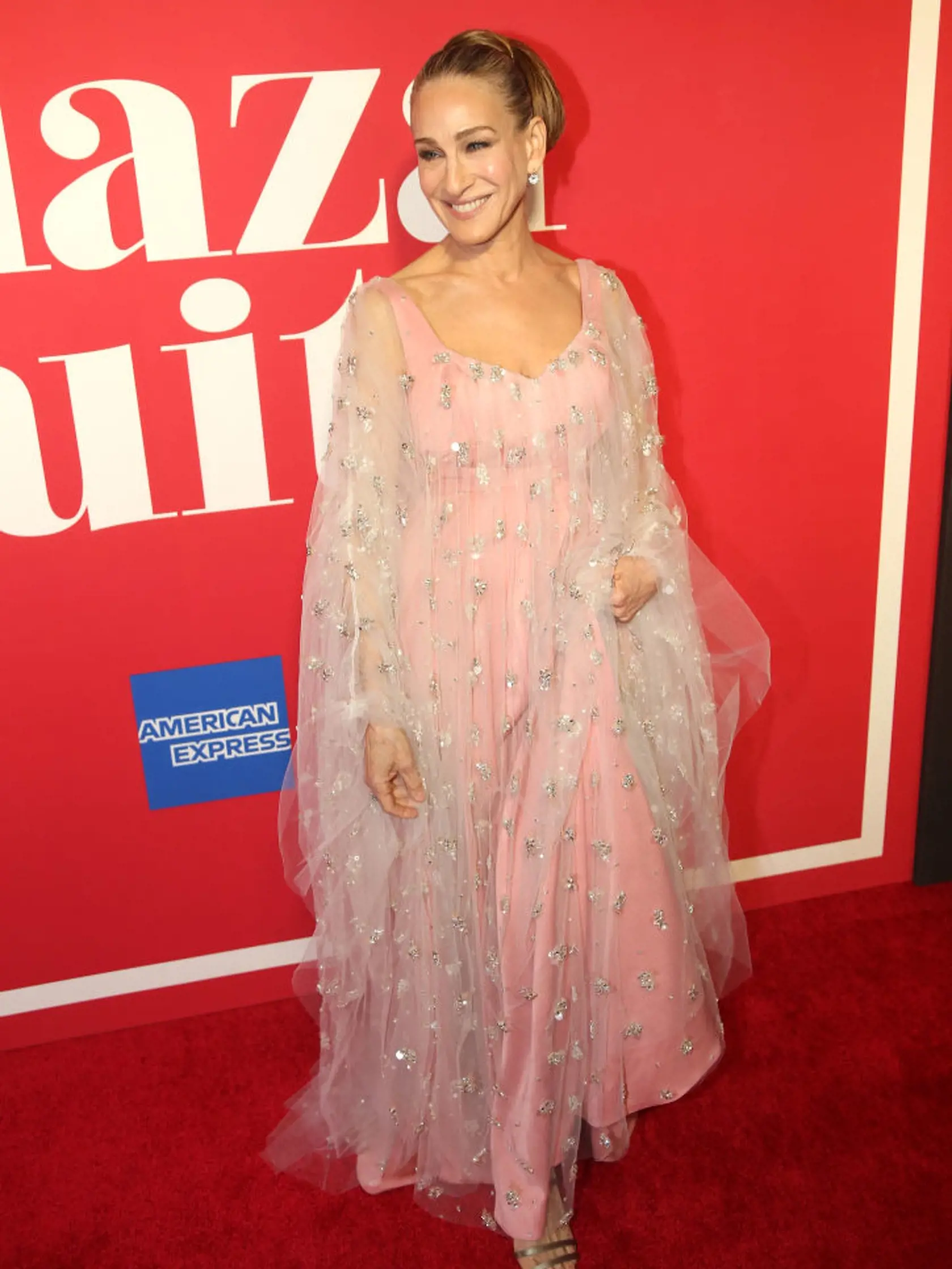 Stalo sa tak aj nedávno, keď Sarah Jessica Parker zavítala s manželom Matthewom Broderickom na broadwayskú hru Neila Simona Plaza Suite v New Yorku. V predstavení obaja herci účinkujú v hlavných úlohách.