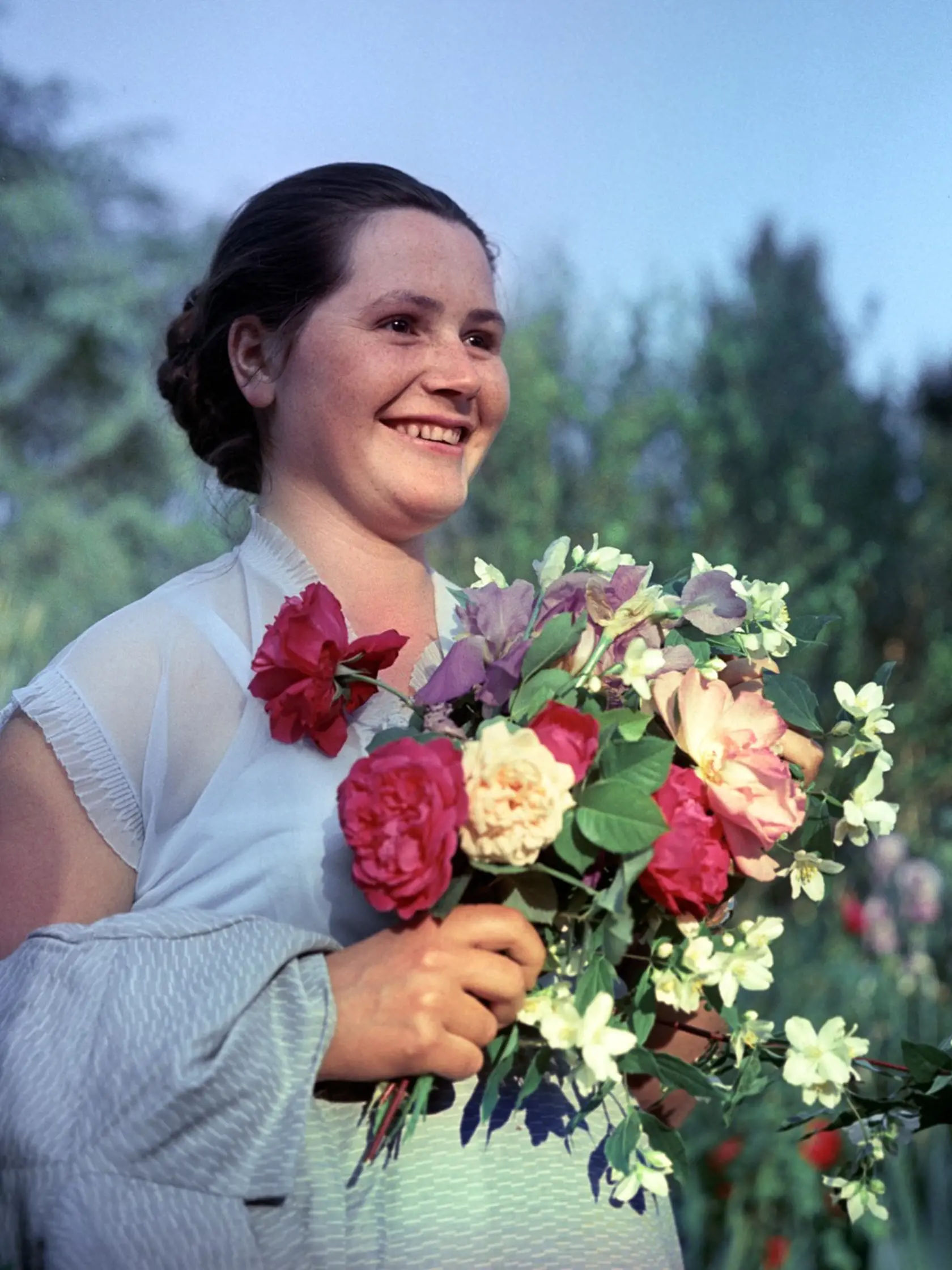 Tak či onak, najcenenejšie sovietske metály mal prichystané na tácke a pocty sa dokonca dostalo aj Juriho manželke Valentine, ktorá od Chruščova získala Leninov rad, hoci so samotným letom nič nemala.