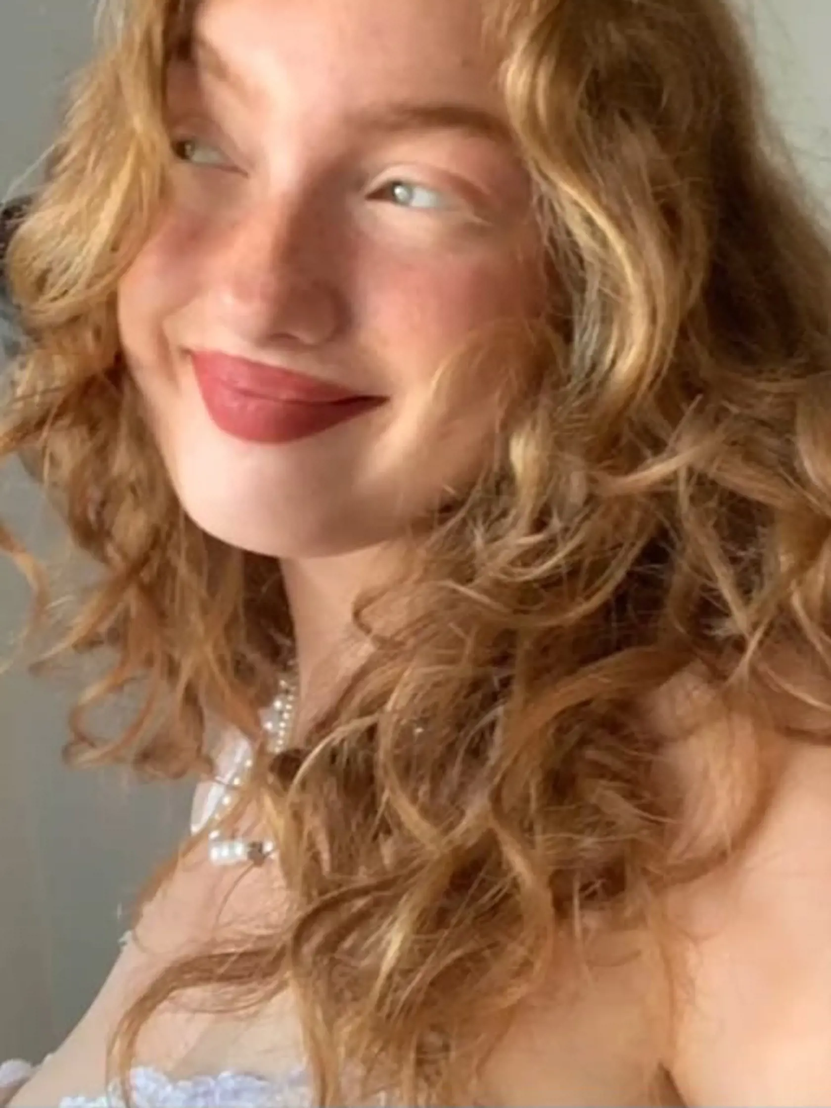 Terezku poslednýkrát videl jej priateľ, jej posledná správa bola, že sa nachádza na Starom moste v Bratislave. Keď na miesto dorazil, našiel tam už iba jej kabát s peňaženkou a mobilom.