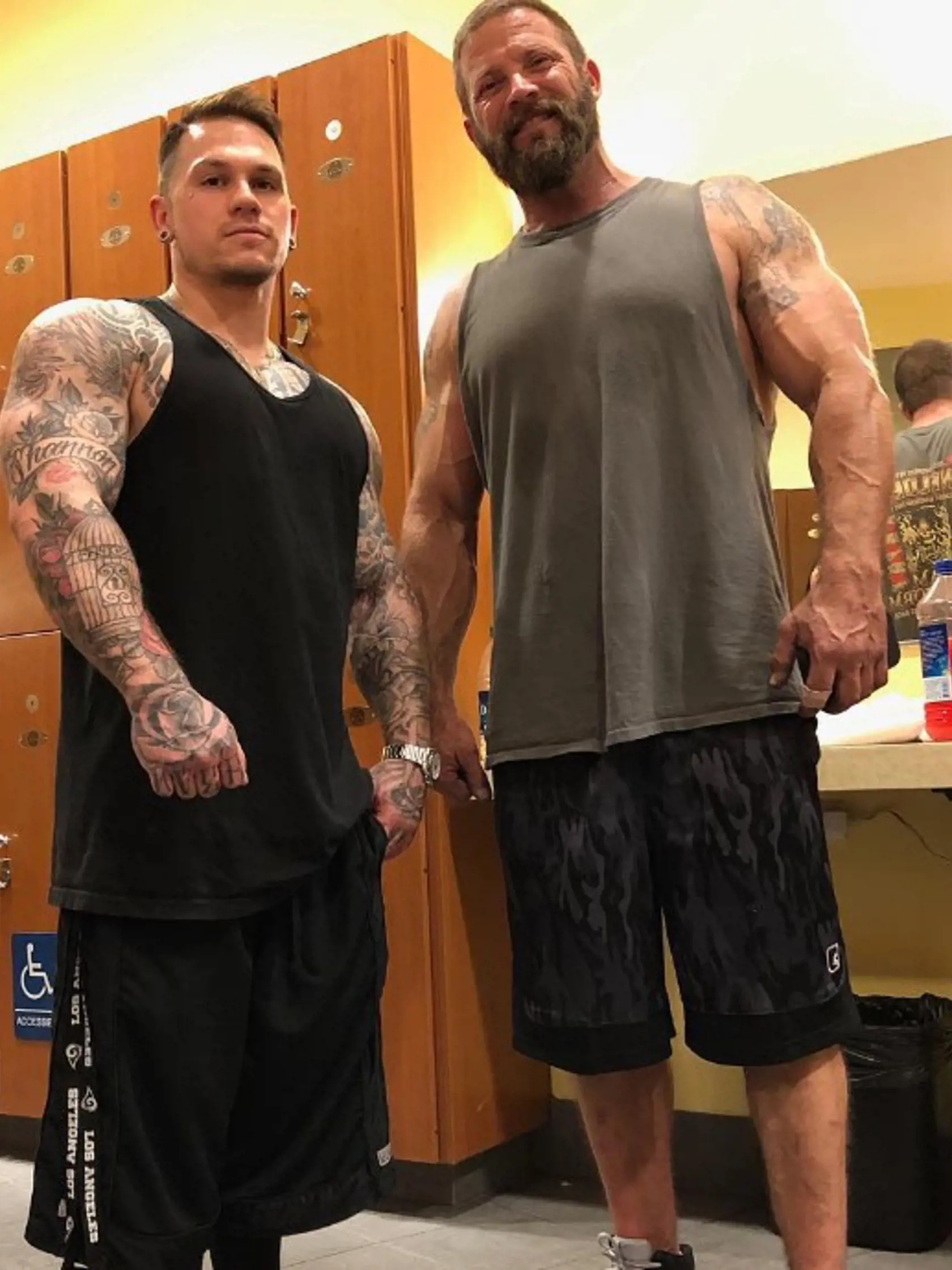 Dnes má seriálový Kouďák už 55 rokov. okrem seriálu Krok za krokom zahviezdil vďaka ovládaniu bojových umení v sérií filmov Kickboxer. Dnes sa však naplno venuje už len športu. Je držiteľom čierneho pásu v Taekwondo a majstrom v Kickboxe čomu zodpovedá aj jeho dnešný vzhľad.