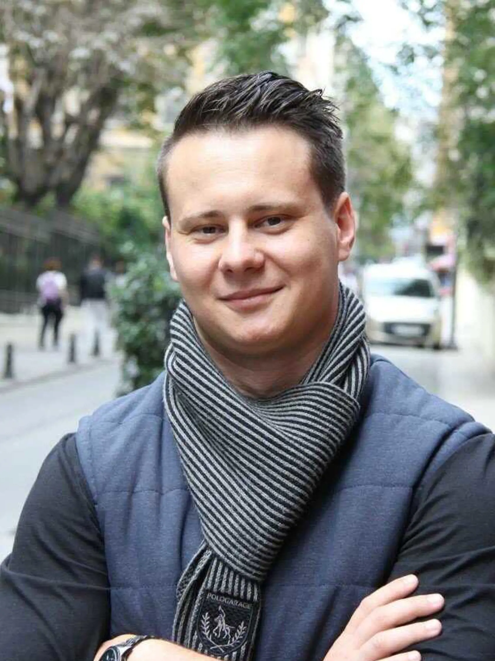 Laco Lorinc (29) nezávislý kandidát na starostu MČ Košice – KVP ( s podporou KDH, NOVA, OĽANO, PS, Sloboda a Solidarita, SME RODINA - Boris Kollár, SPOLU - občianska demokracia, Strana maďarskej komunity): „Budem sa snažiť využívať svoj prirodzený šarm a najmä intelekt (smiech). Plne si uvedomujem, že politika je aj o emóciách, a preto považujem za dôležité, aký prvý dojem urobím na ľudí a akú emóciu v nich zanechám. Vonkajšia krása však sa raz pominie, myšlienky a skutky ostanú.“