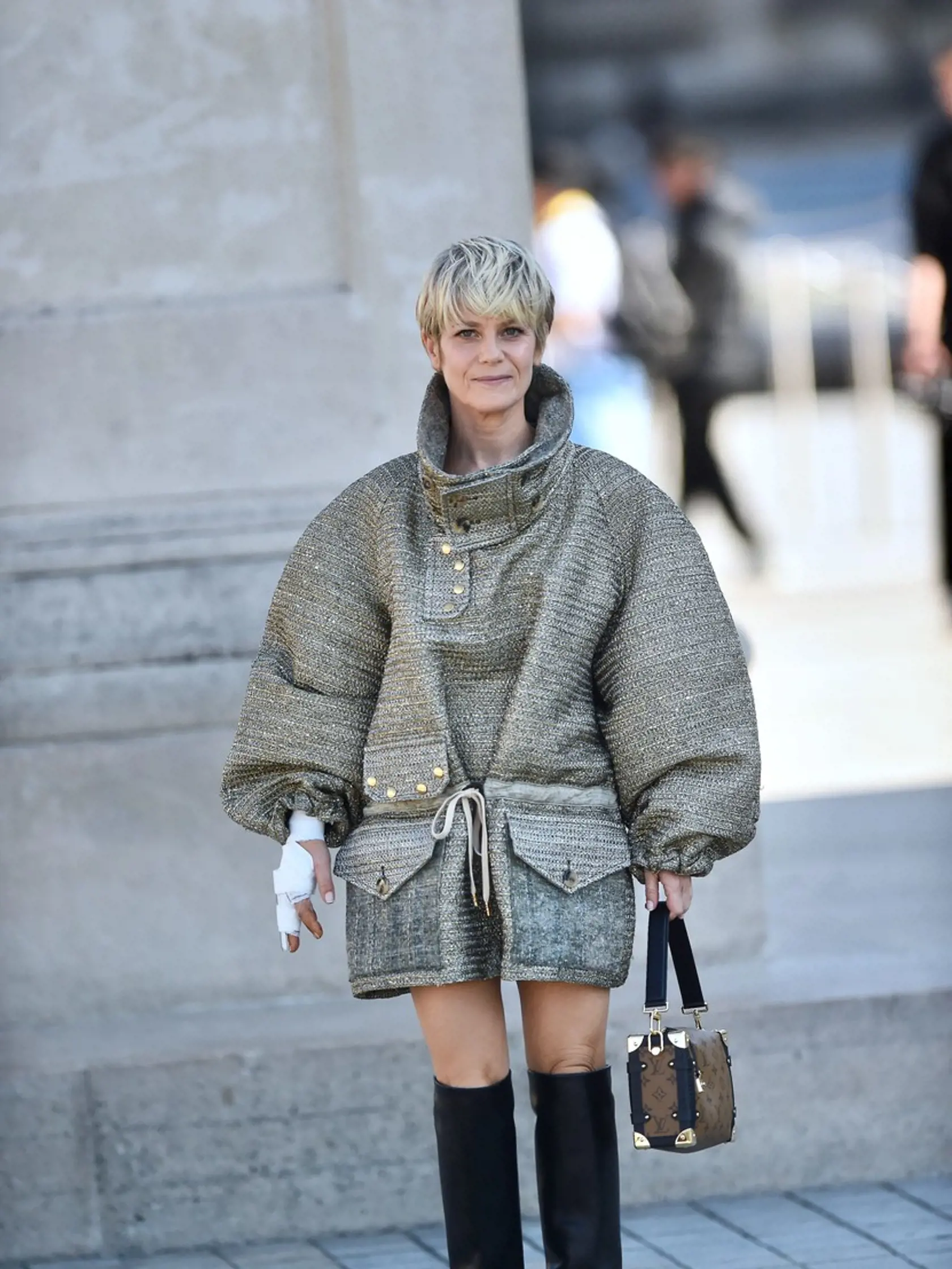 Celebrityna prehliadke Louis Vuitton v Paríži
