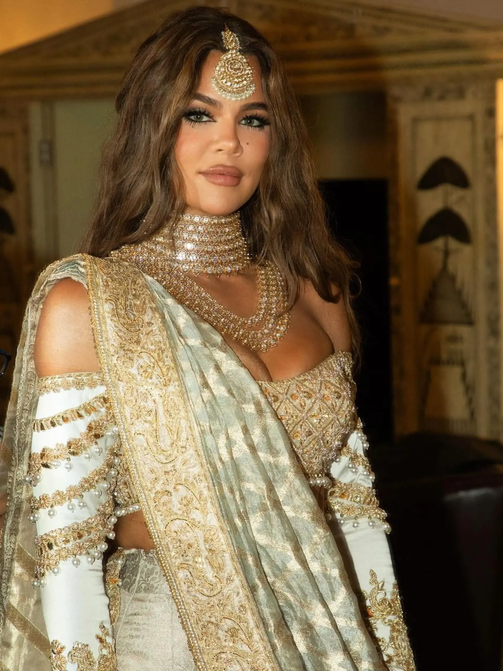 Khloé Kardashian ako indická princezná.