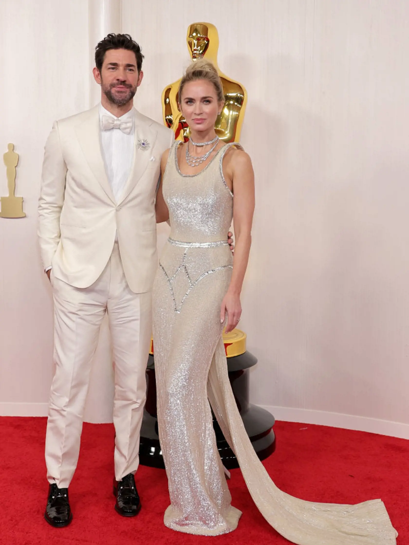 Oscary 2024 alias 96. ročník odovzdávania Cien Akadémie: Emily Blunt s manželom Johnom Krasinskim.