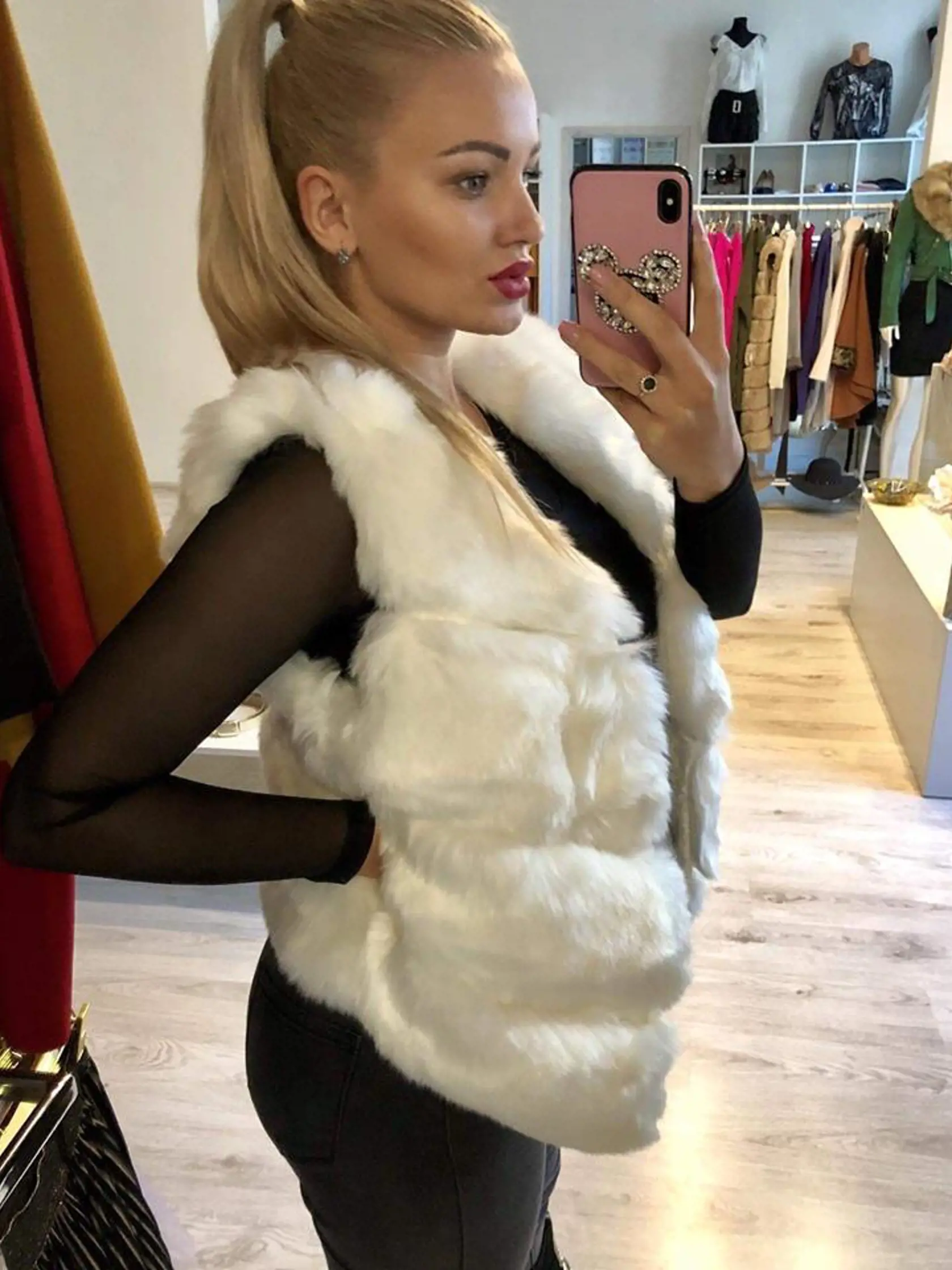 Eva Zelníková 