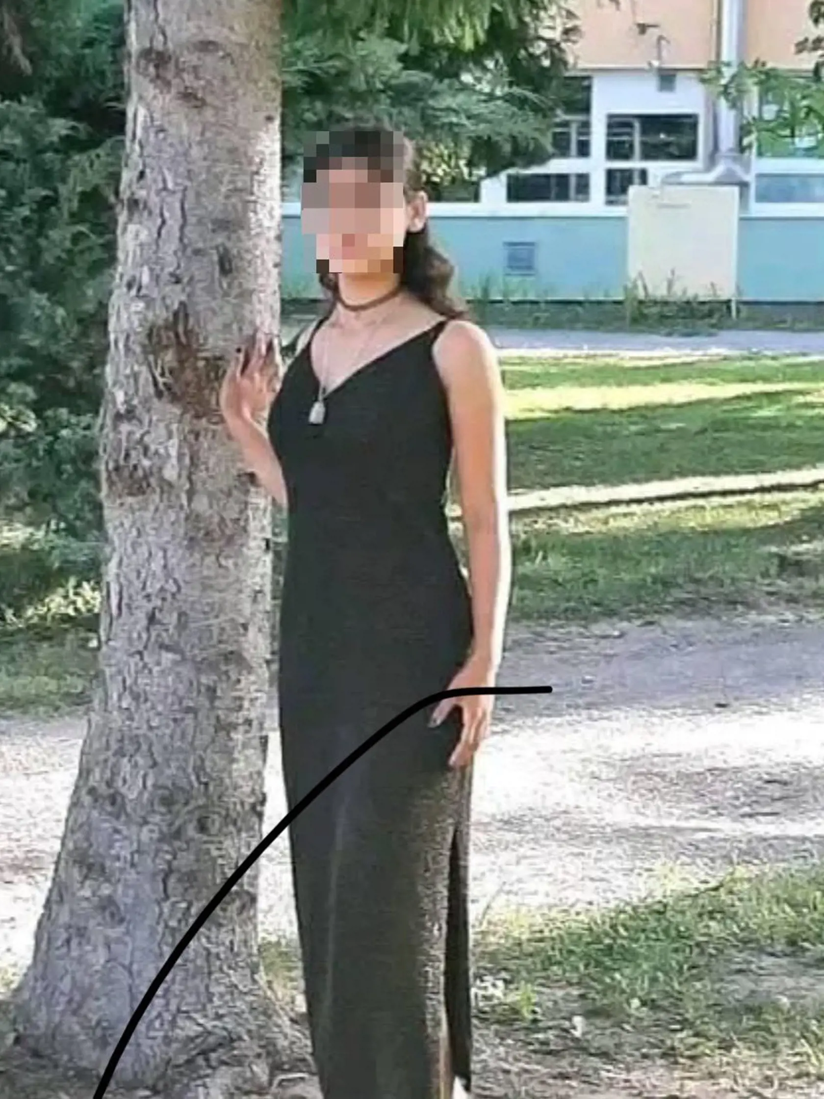 Poškodená Elena má 16 rokov, no stále navštevuje iba základnú školu.
