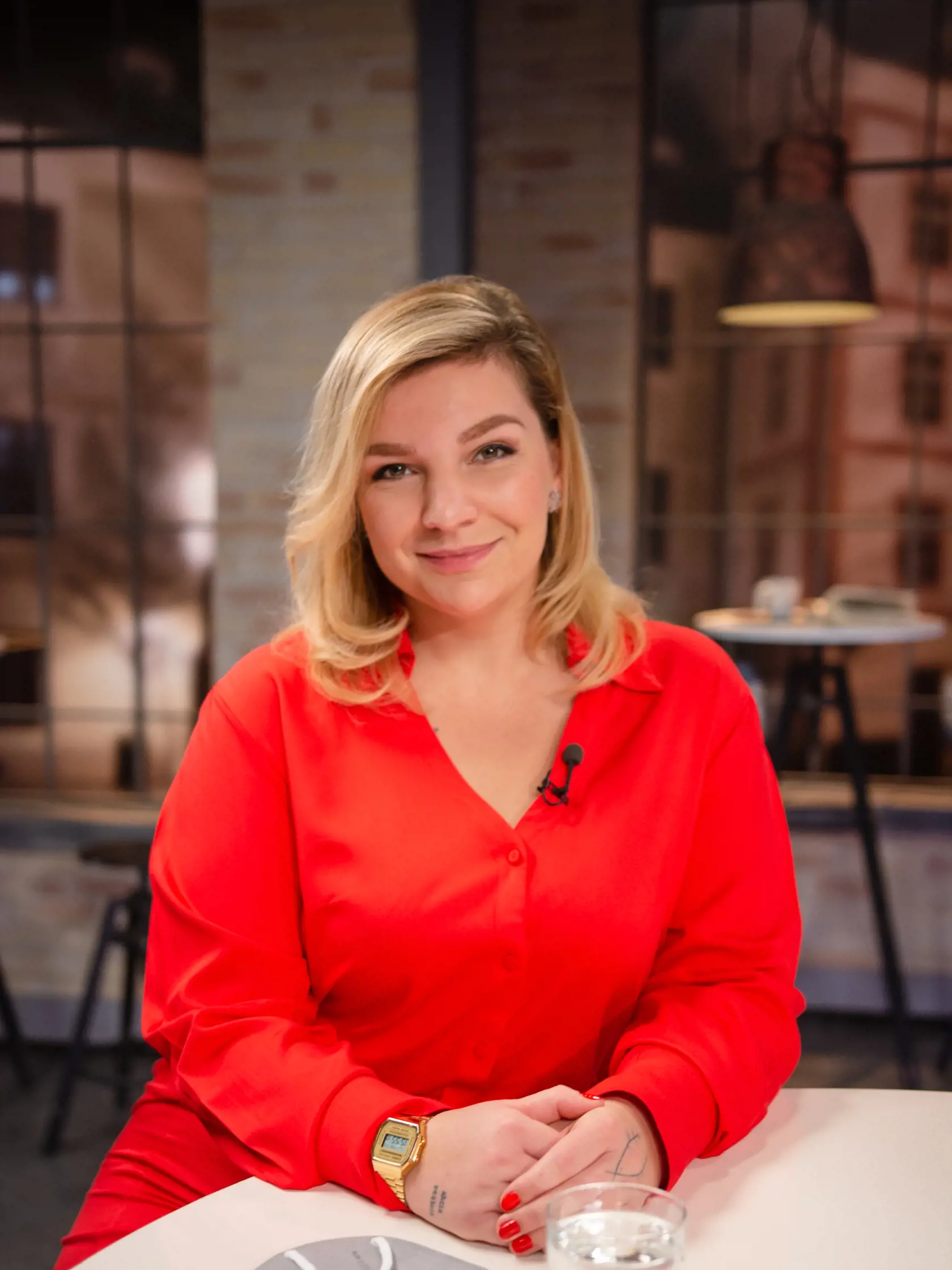 Komička Simona Salátová už nie je členkou relácie Silná zostava. Naposledy v nej figurovala 24. februára 2022.