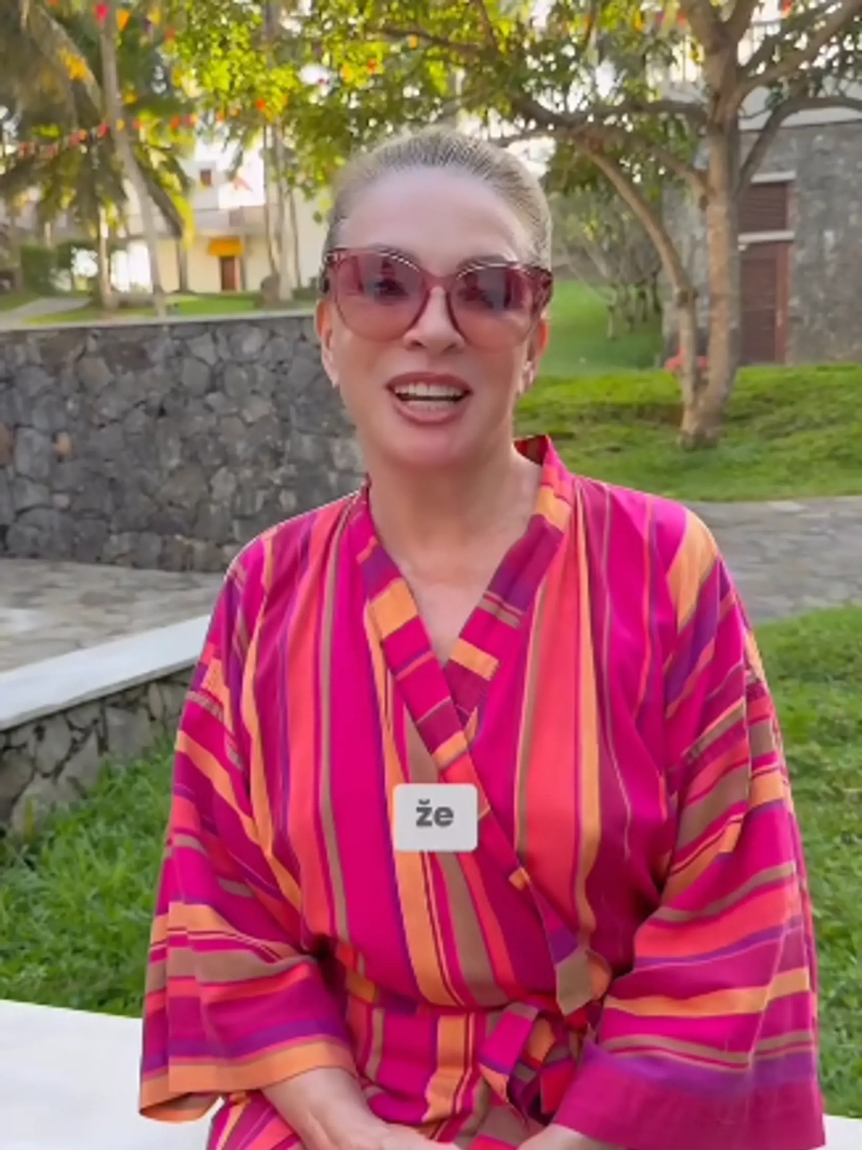 Herečka Zdena Studenková na ayurvédskom pobyte na Srí Lanke. Fanúšičky jej dávajú poklonu, že vyzerá ako zamlada.