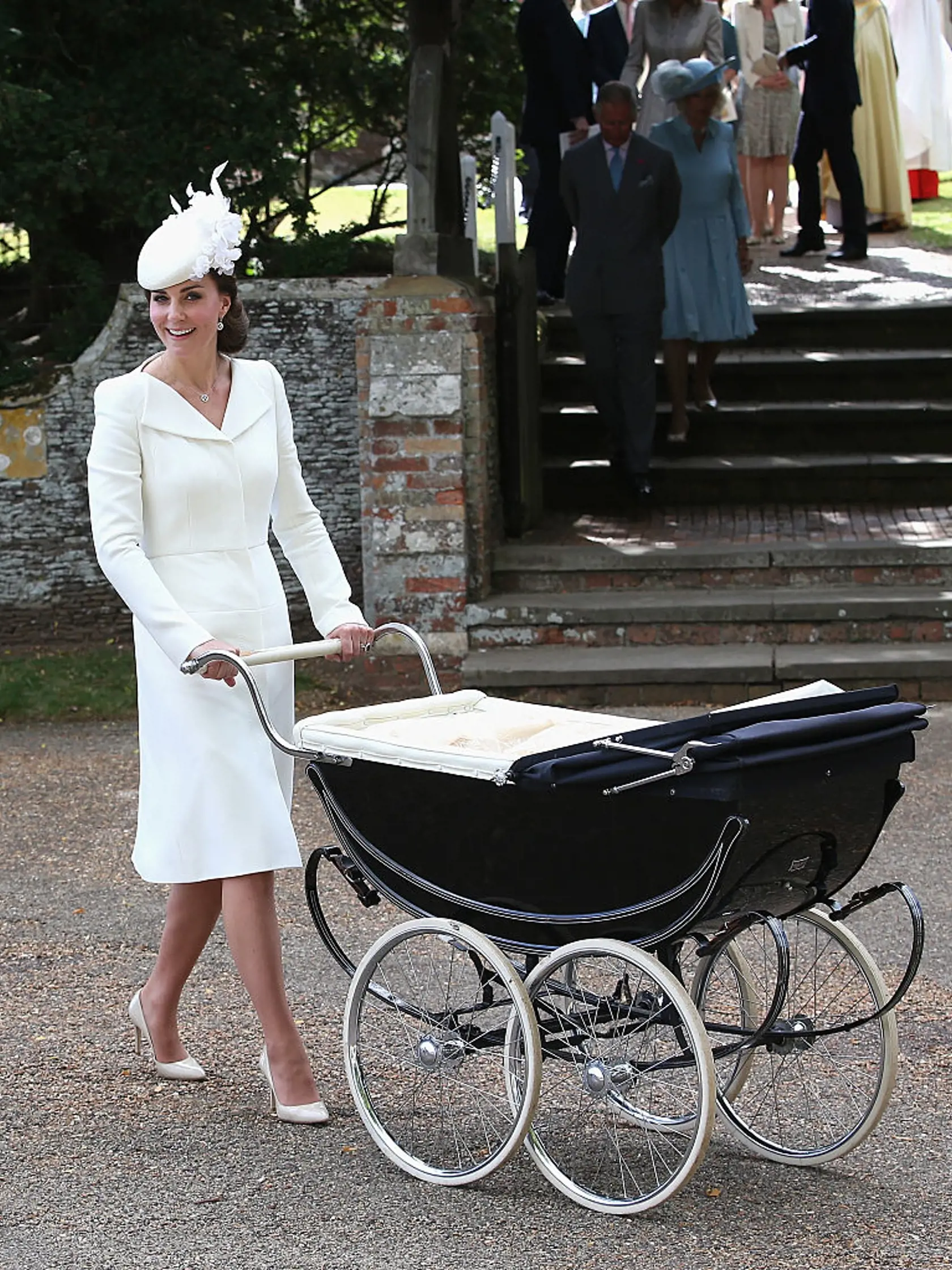 Trojnásobná matka, ktorá je známa tým, že opakuje svoje outfity, mala šaty prvýkrát oblečené na krste svojej dcéry princeznej Charlotte v roku 2015.