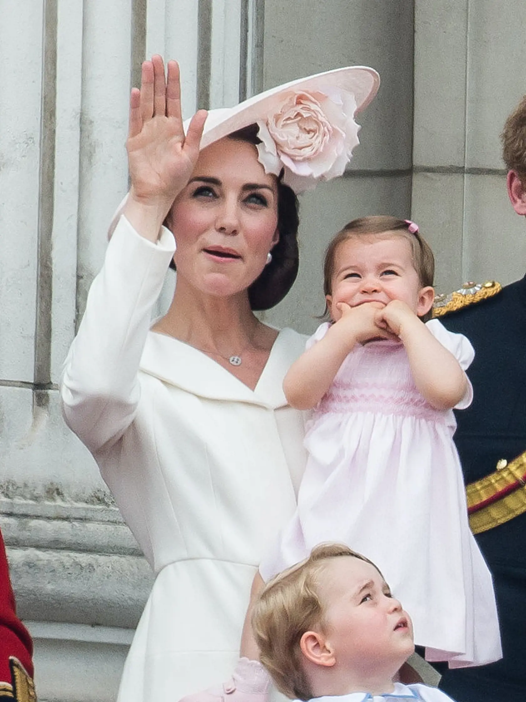 Rovnaké šaty si obliekla aj na Trooping The Colour v roku 2016.