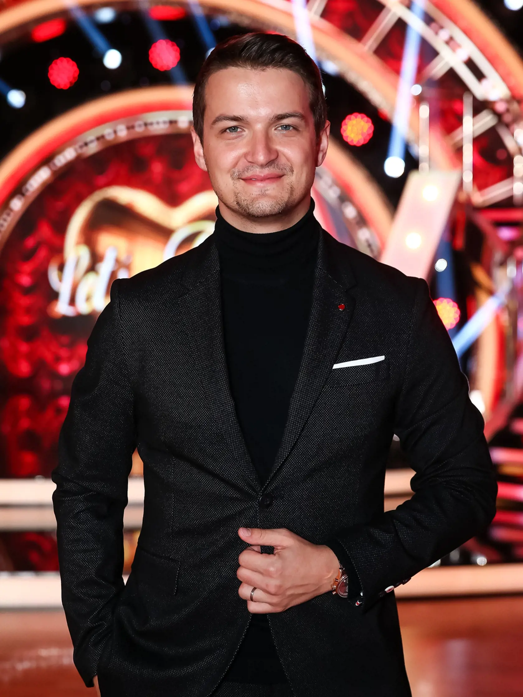 5.kolo tanečnej súťaže celebrít Lets Dance vysielané naživo z Bratislavskej Incheby. Na snímke Viktor Vincze