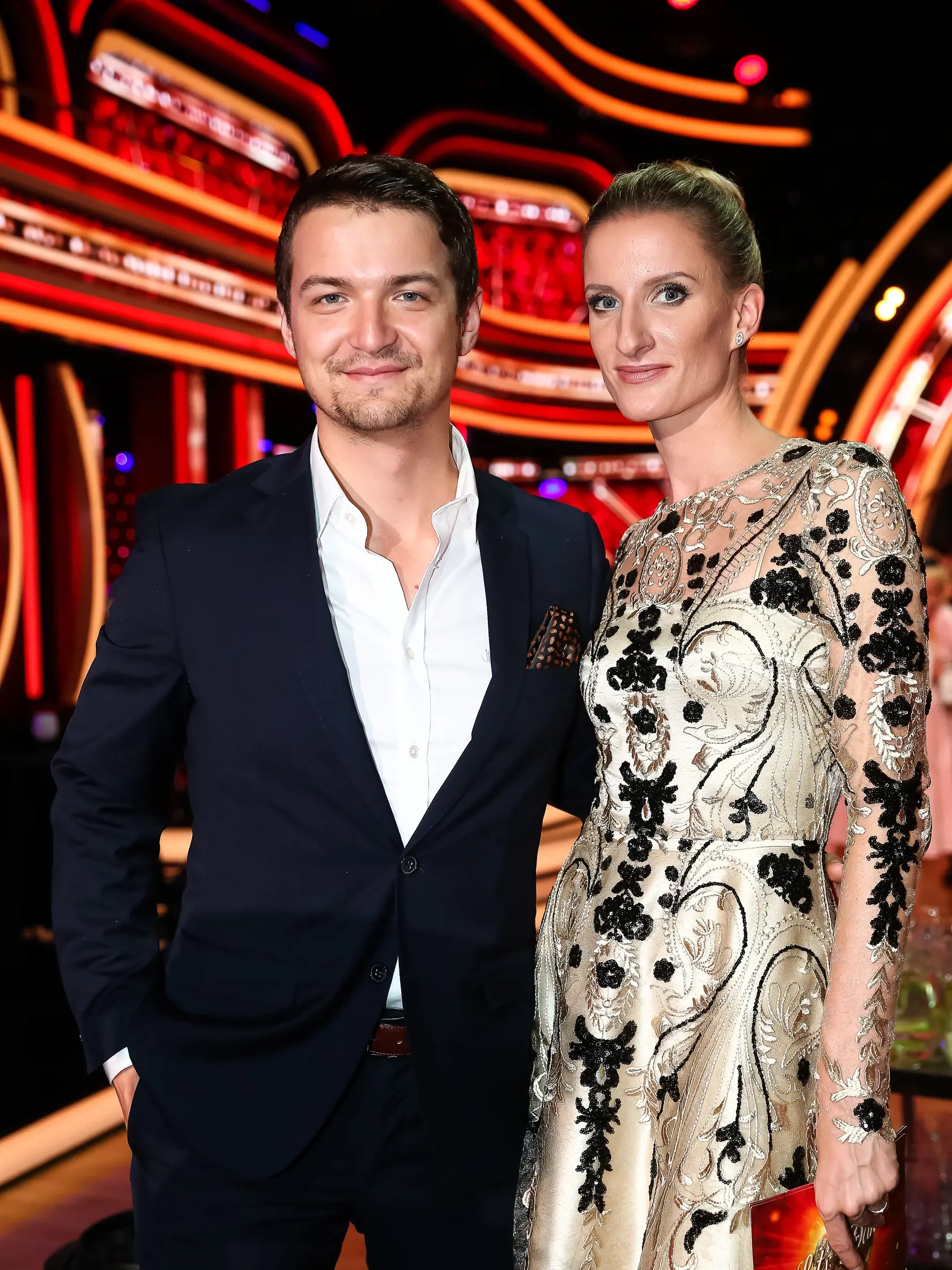 Natáčanie tanečnej šou Let´s Dance 2017 počas 7. kola súťaže Viktor Vincze a Adela Vinczeová