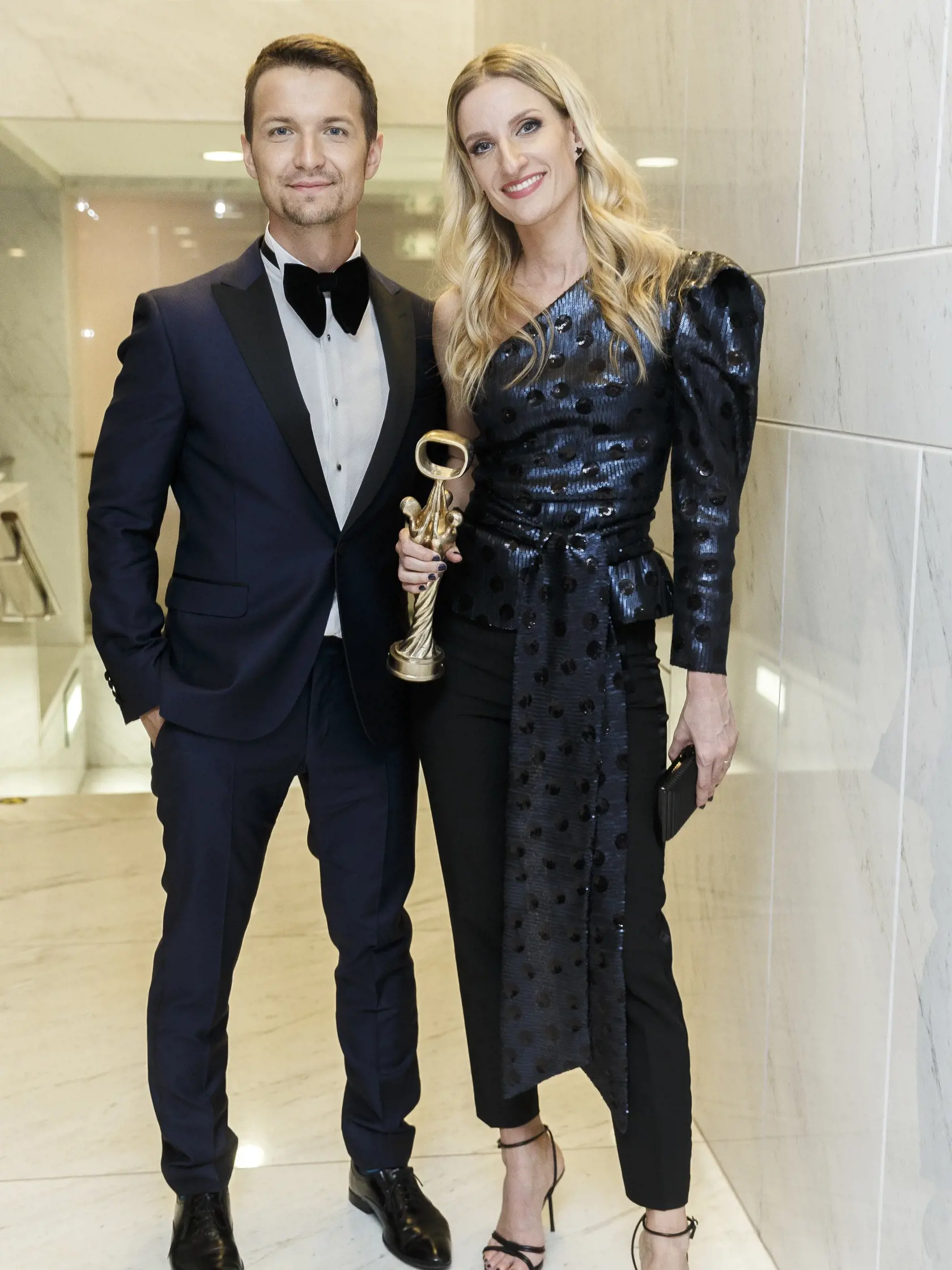 Na snímke počas párty po skončení priameho prenosu z galavečera OTO 2019. Na snímke Viktor Vincze a Adela Vinczeová.