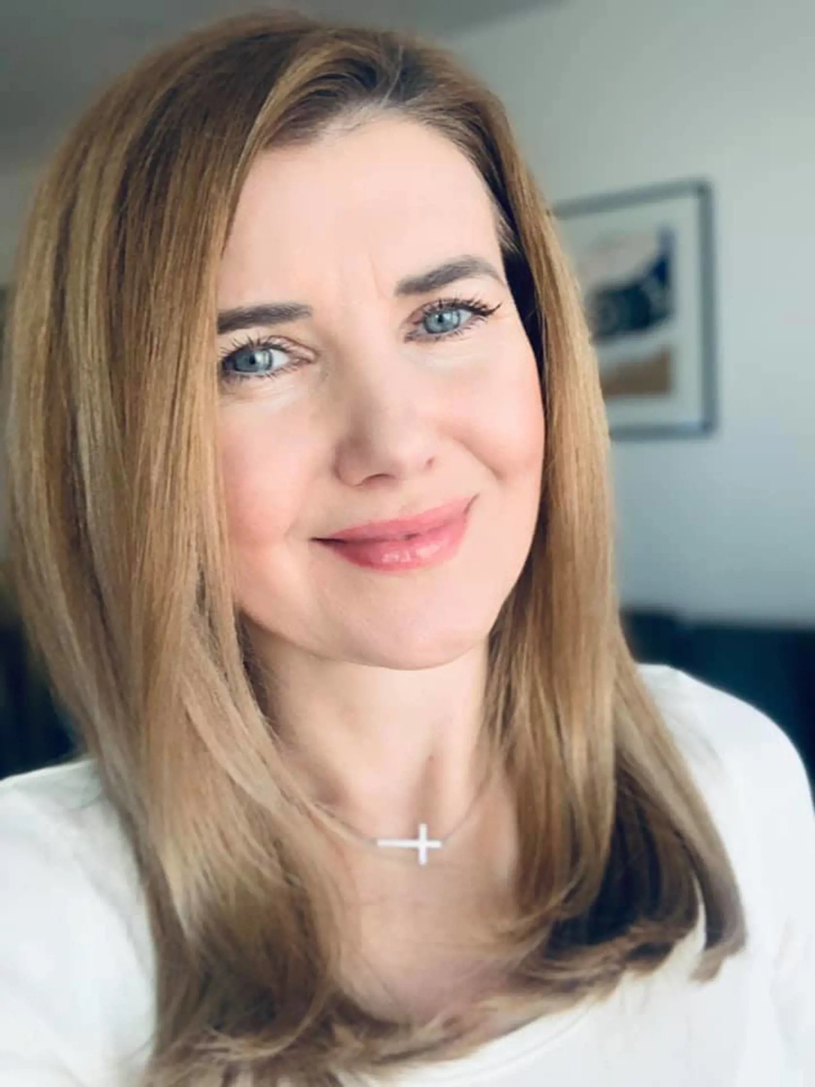 Poslankyňa za ĽSNS Slavěna Vorobelová sa stala v parlamente náhradníčkou za Mariana Kotlebu. Dnes zložila poslanecký sľub.