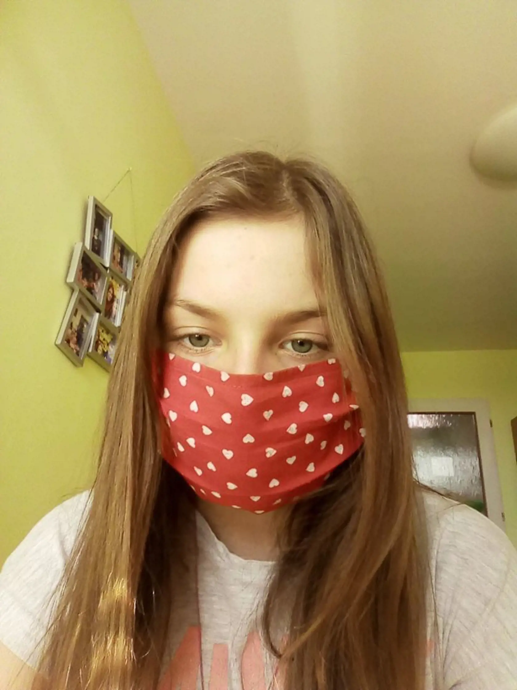 Alexia po odchode z polepšovne napísala mejl mame z otcovej adresy a uviedla, že je veľmi veľmi smutná.