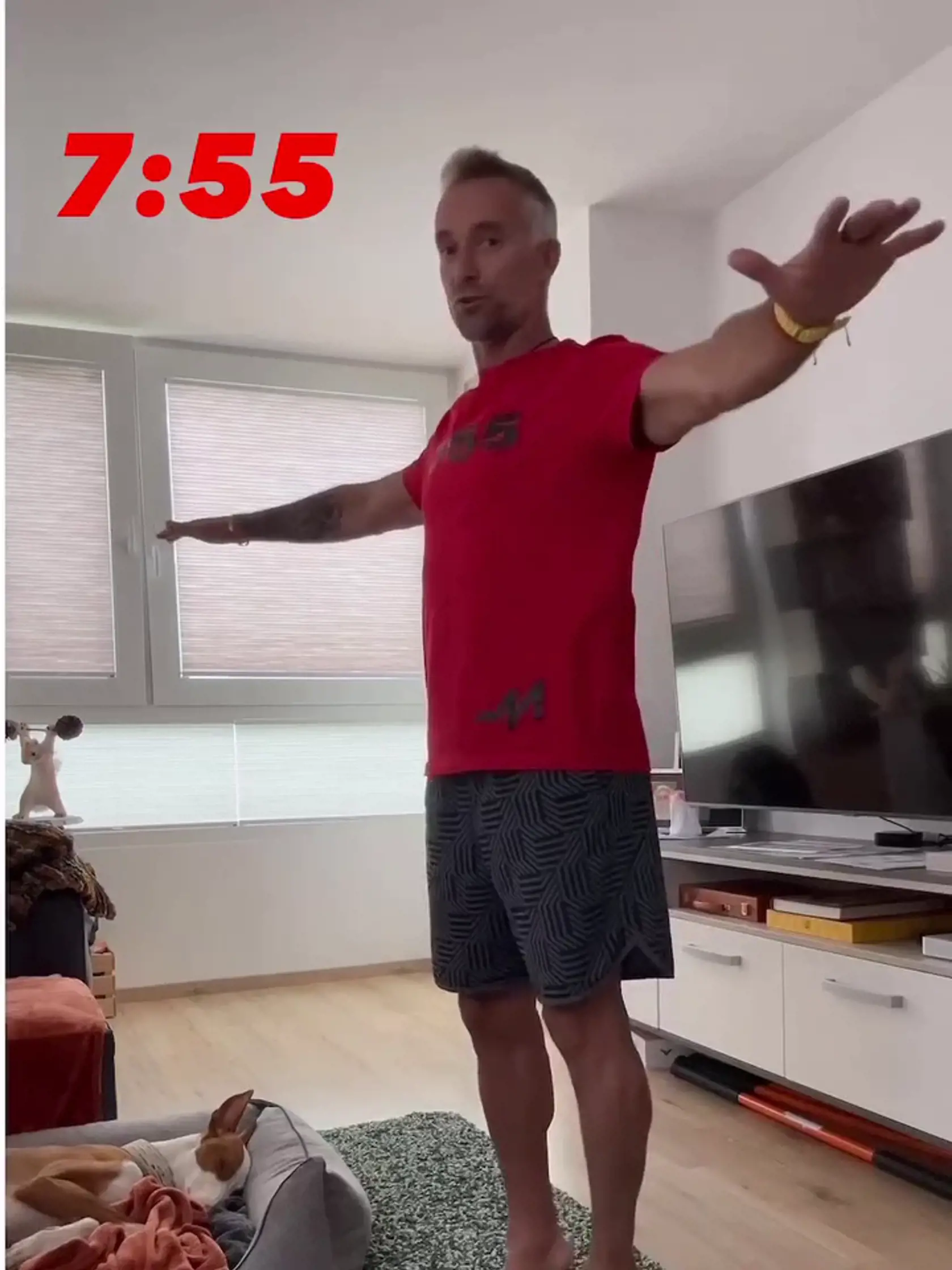 Pomôcť k cieľu jej má aj jej bývalý tréner Maroš Molnár cvičeniami, ktoré sa budú dať robiť aj v obývačke.
