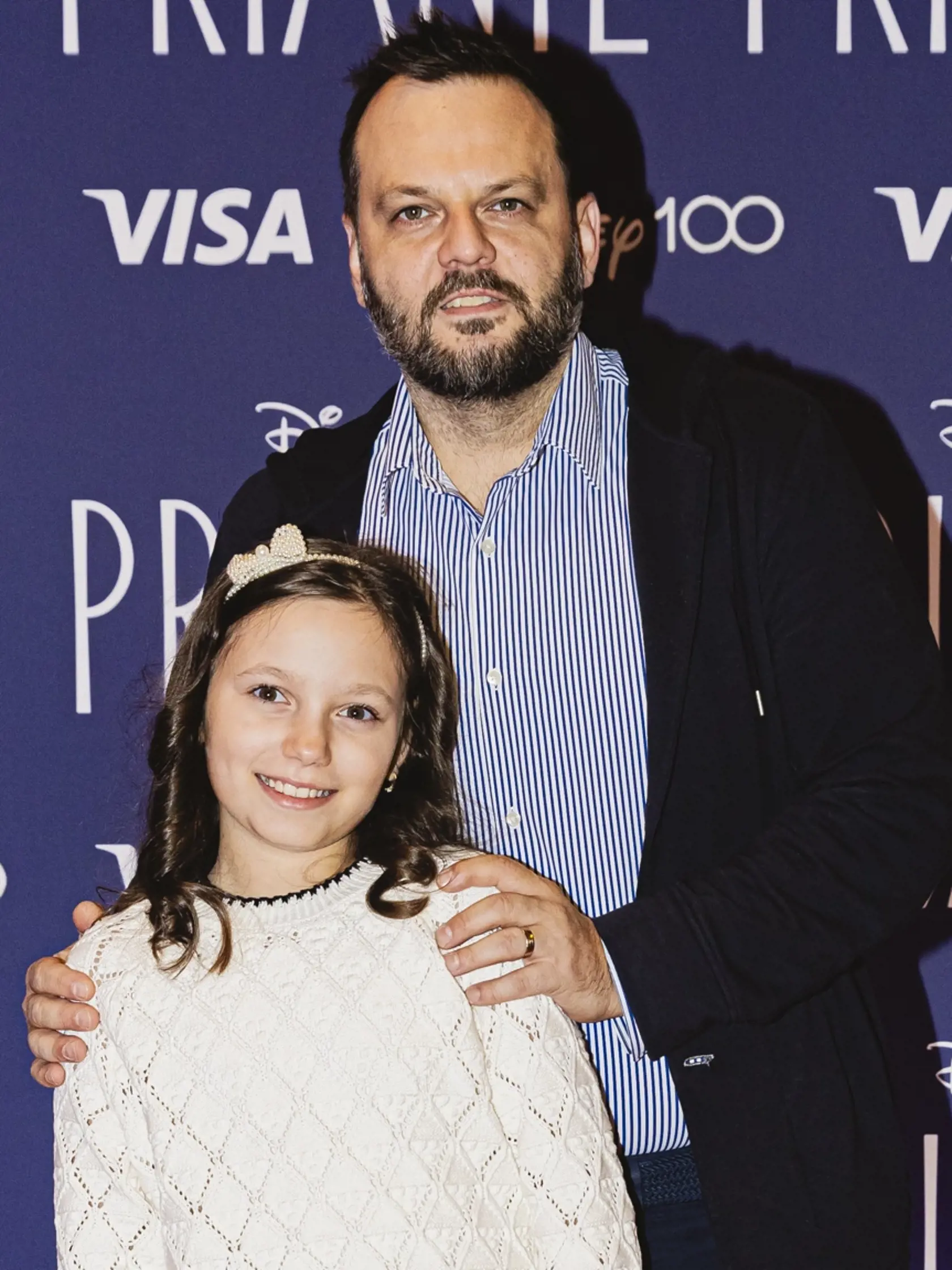 Na snímke Milan Zimnýkoval s dcérou Alexandrou počas priemiéry animovanej rozprávky od štúdia DISNEY- PRIANIE v bratislavskom nákupnom centre Aupark.