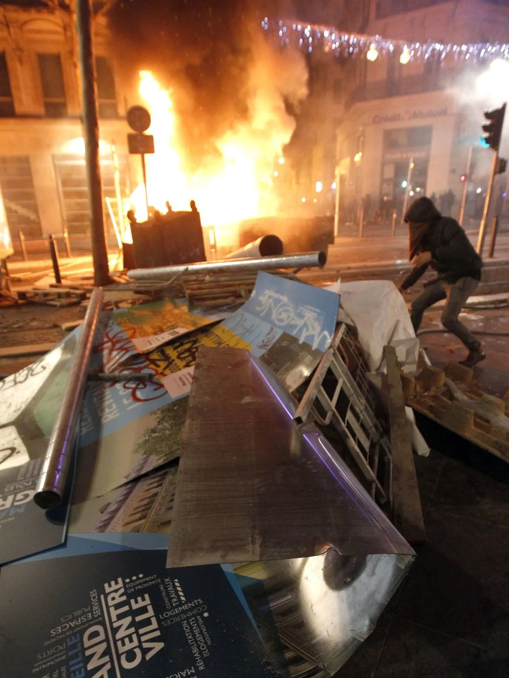 Protesty v Paríži