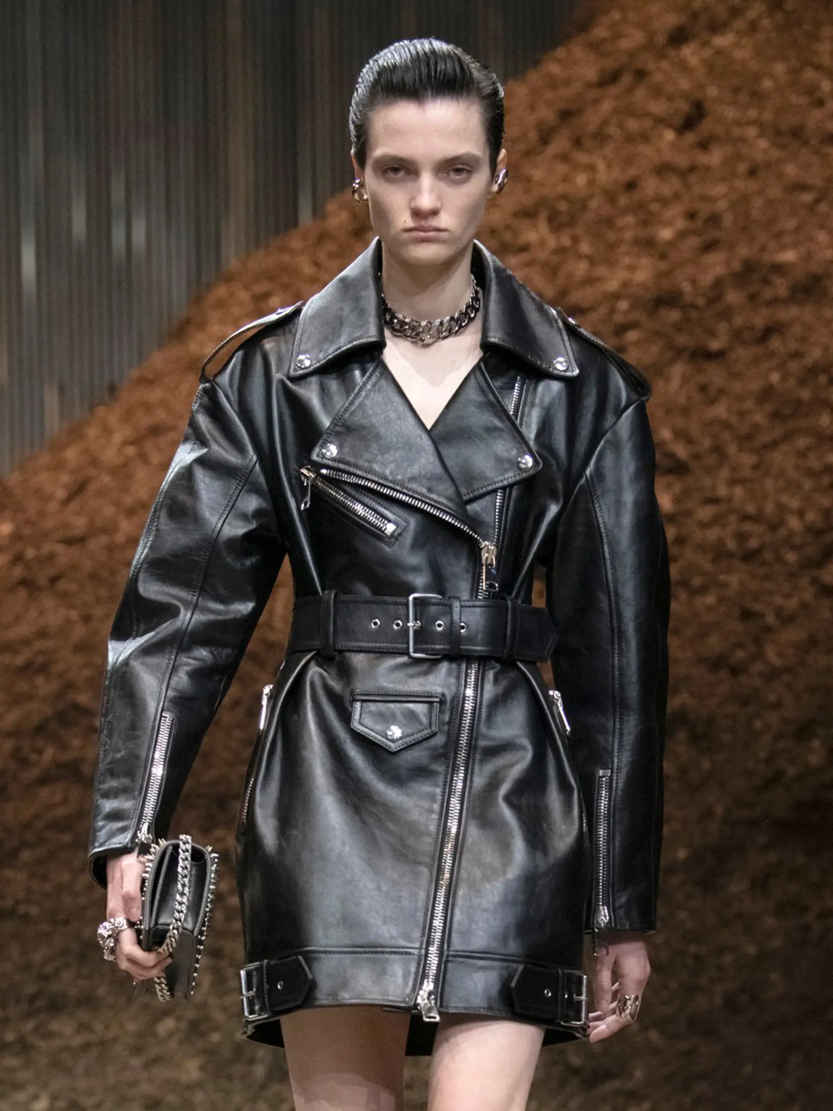 Alexander McQueen kolekcia jeseň/zima 2022.