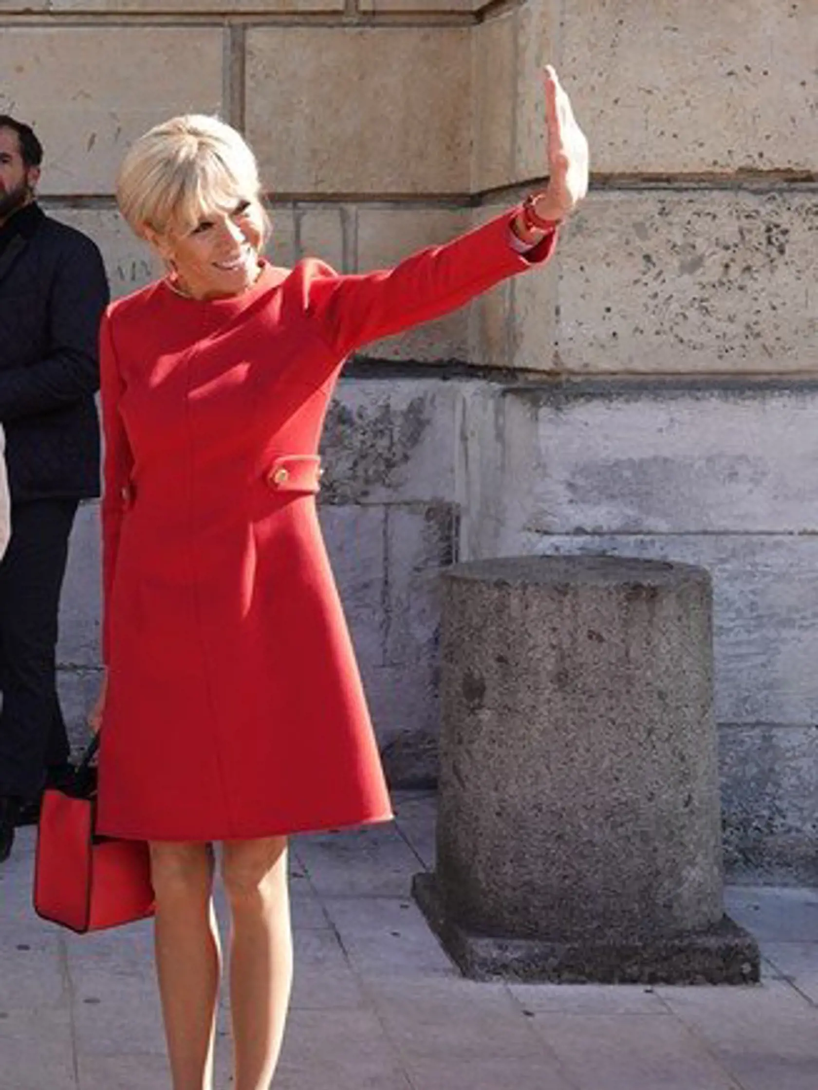 La premičre Dame Brigitte Macron, le maire de Rouen Yvon Robert