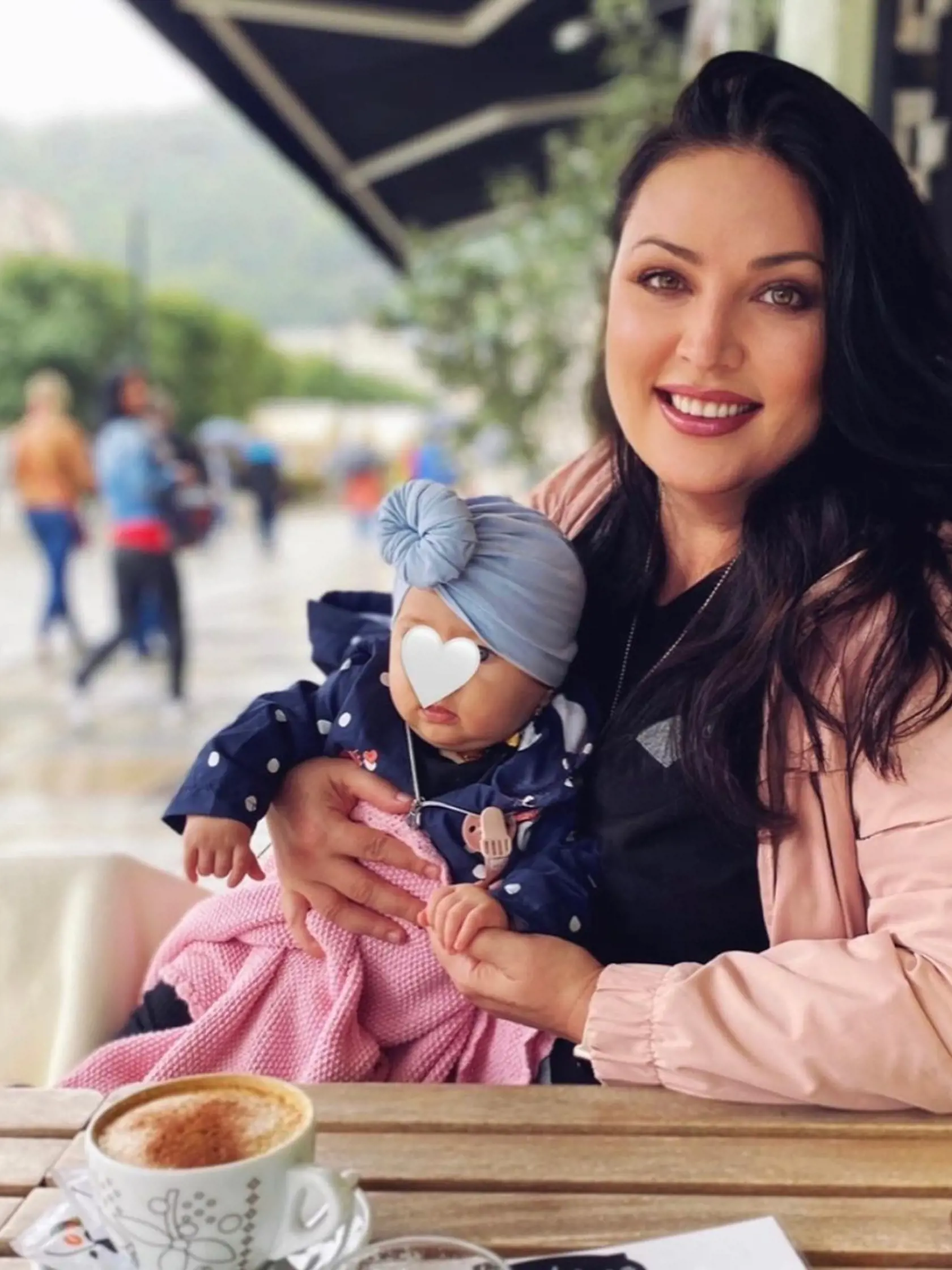 Ivana Christová s rozkošnou vnučkou Zojkou.