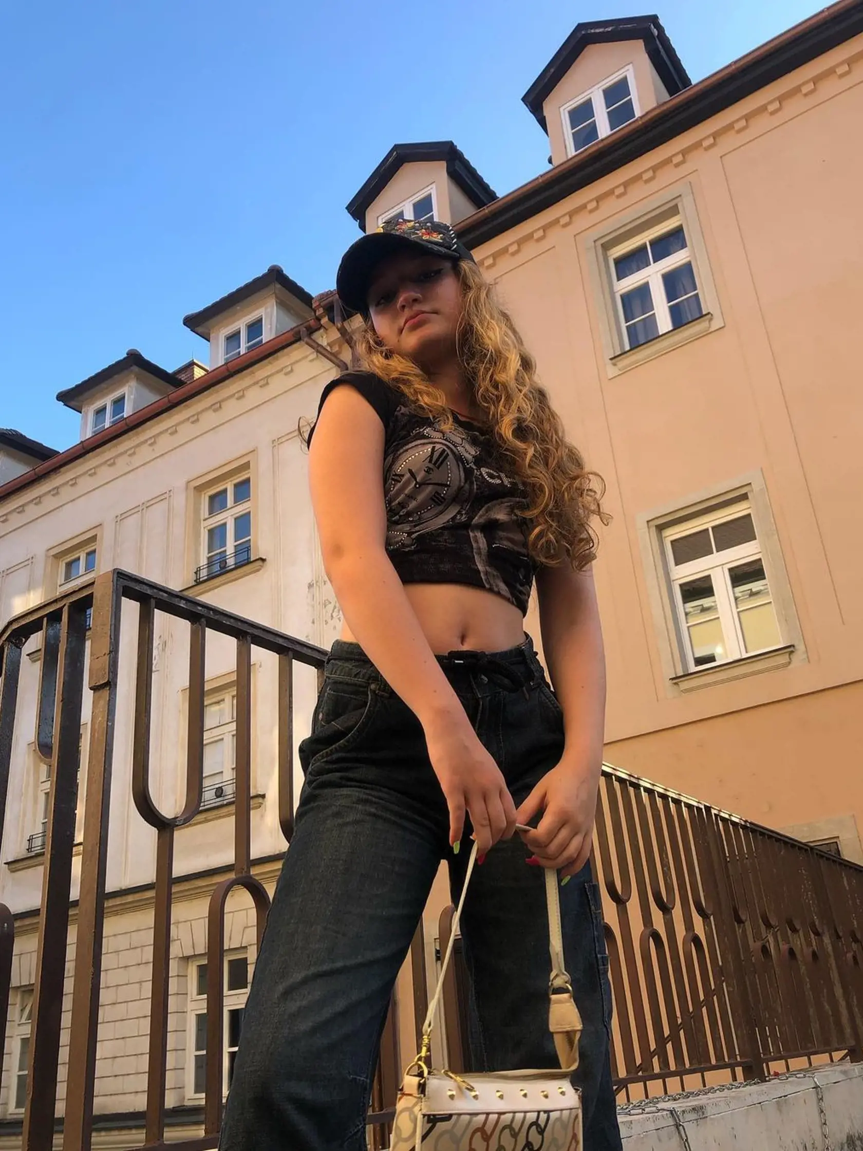 Sabrina rastie do krásy.