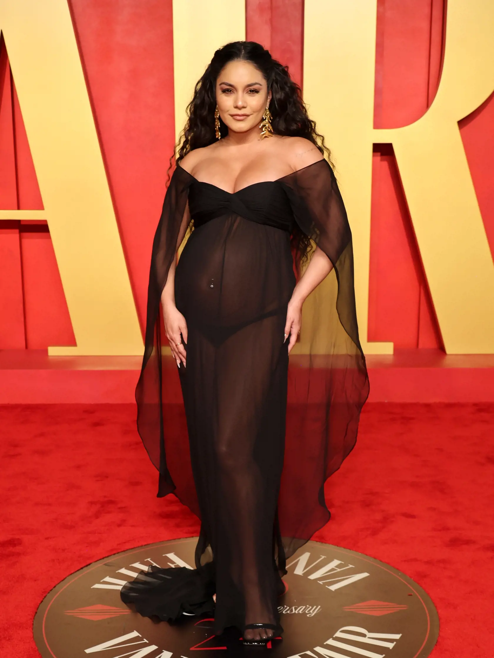 Vanity Fair Oscar Party: Vanessa Hudgens