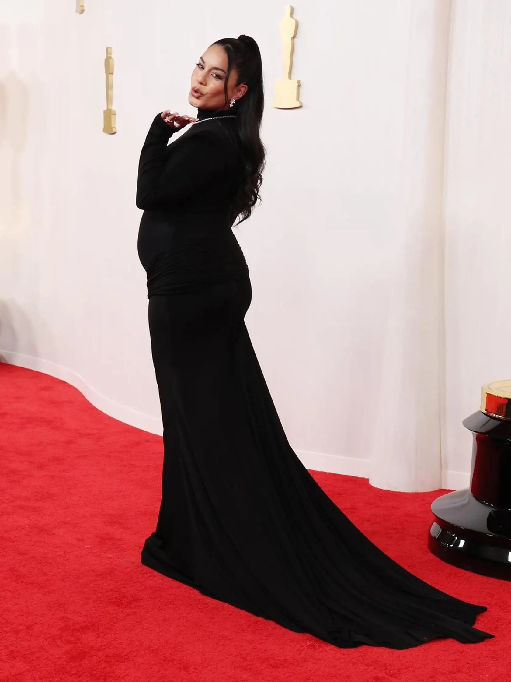 Vanessa Hudgens prekvapila tehotenským bruškom.