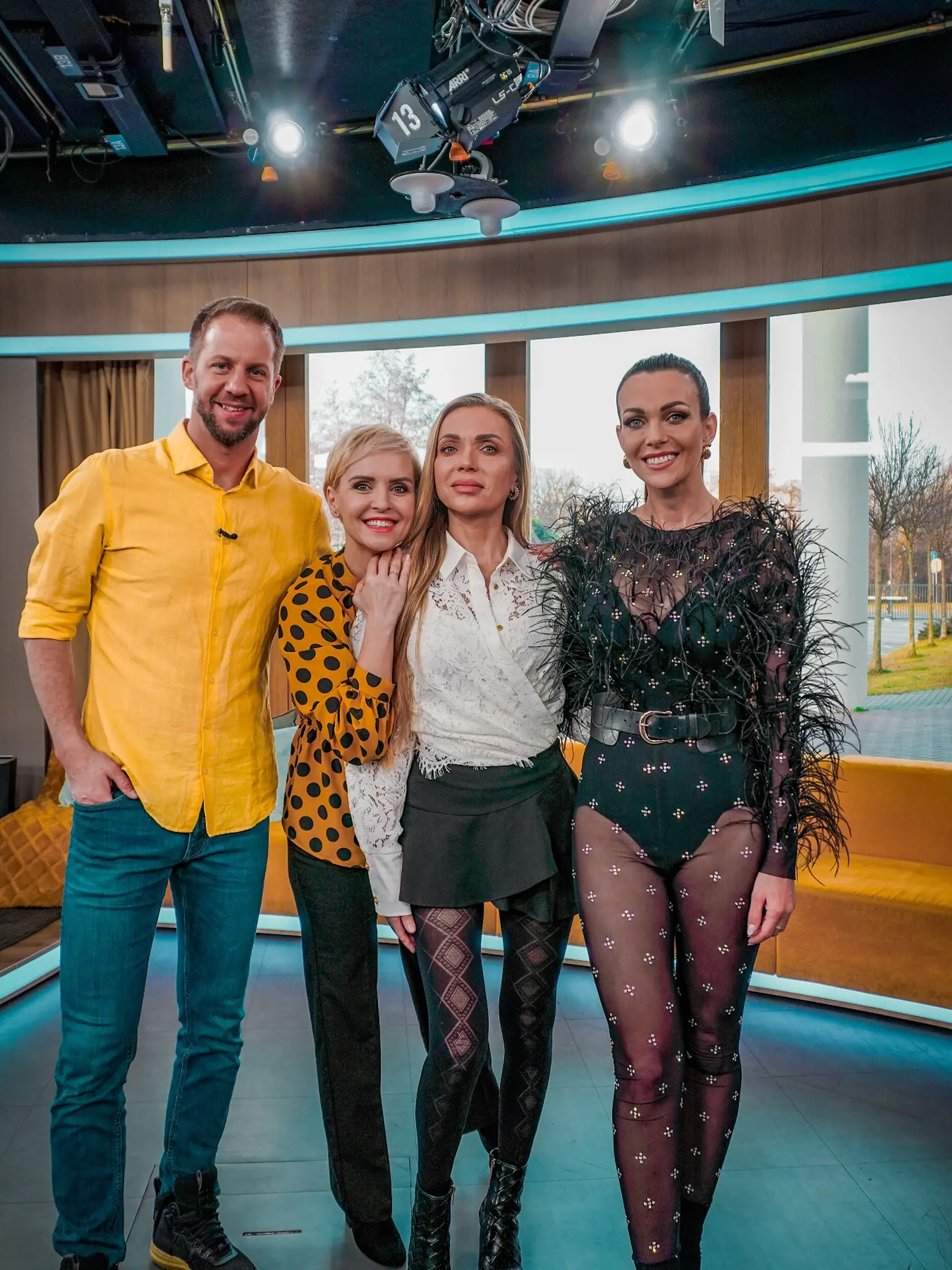 Speváčka Martina Schindlerová divákov Telerána prekvapila poriadne odvážnym outfitom.