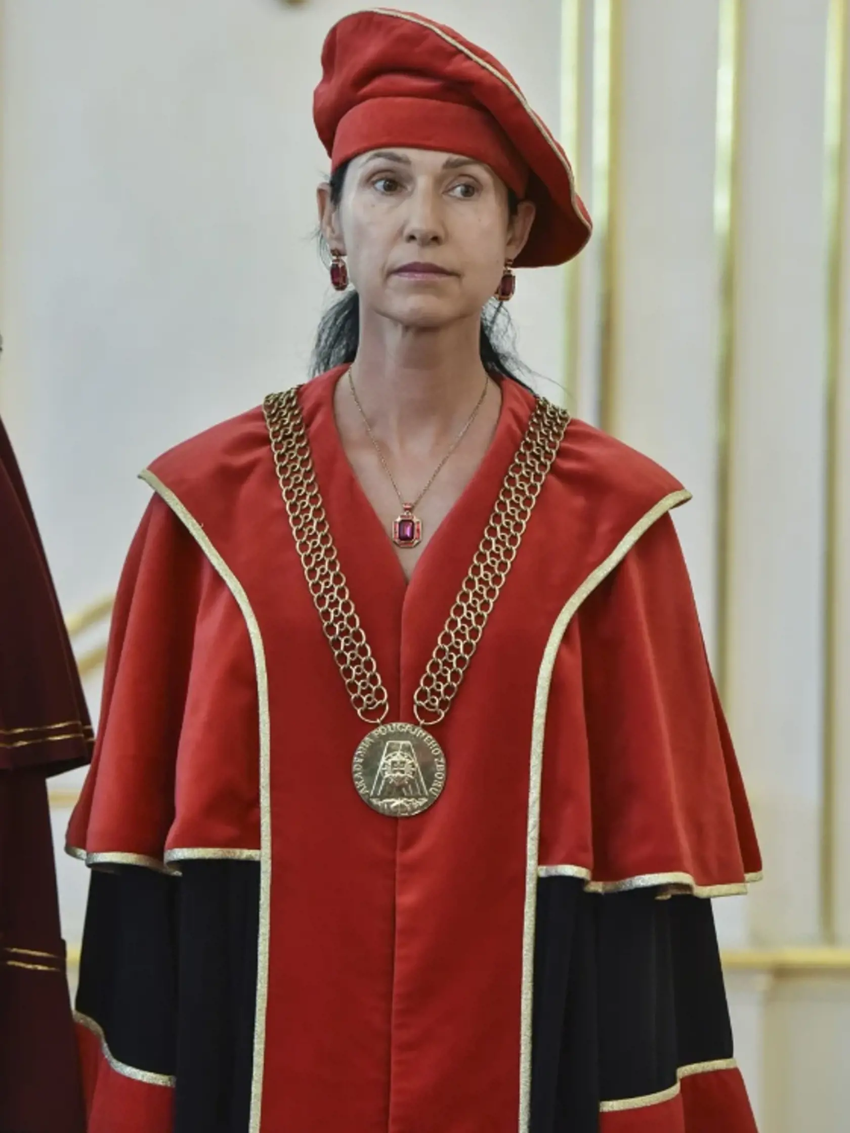 Podarenú policajnú akadémiu, kde jeden škandál strieda druhý, vedie rektorka Lucia Kurilovská.