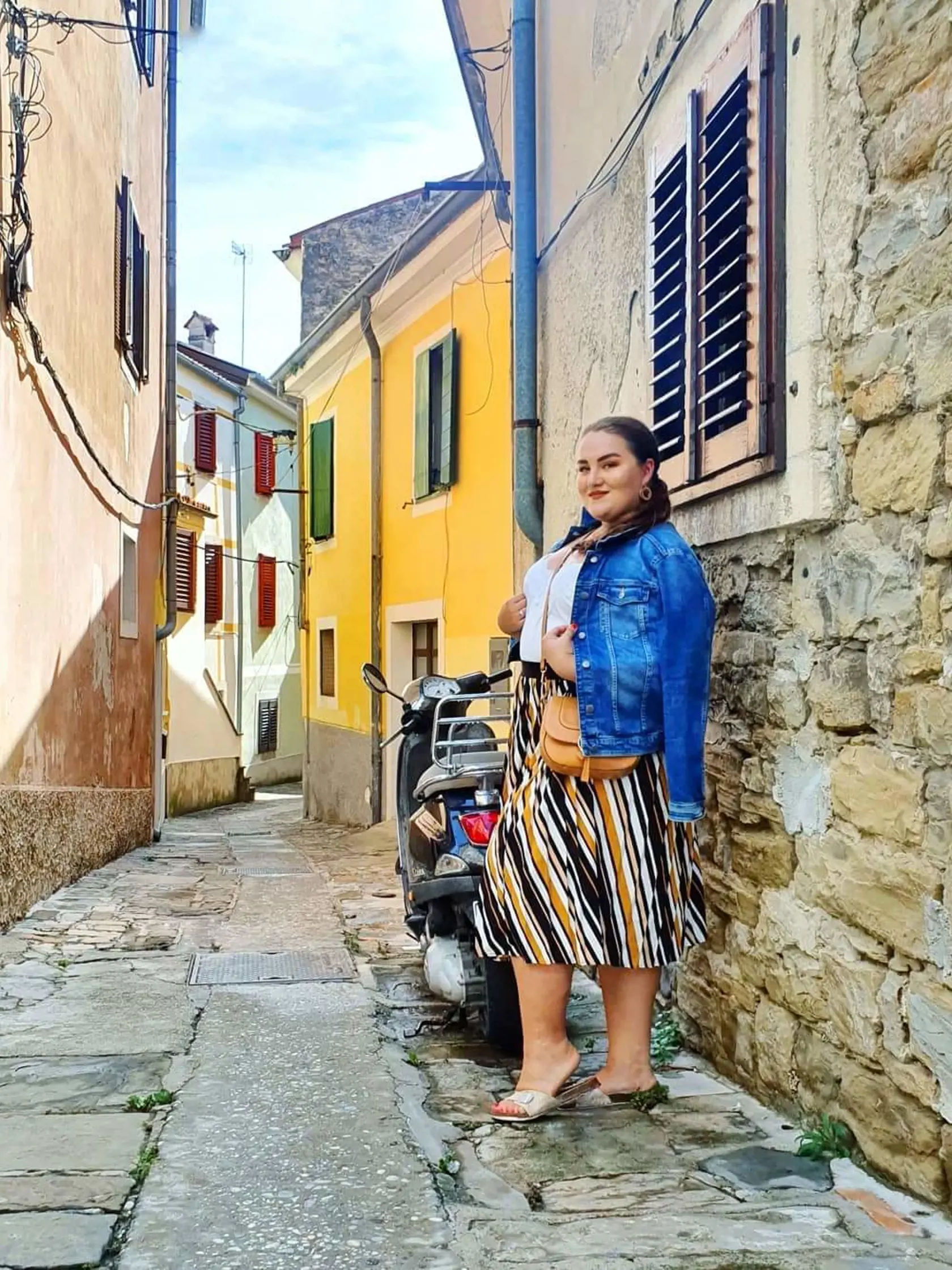 Plus size blogerka Dagmar Rejdíková sa za svoju postavu nehanbí