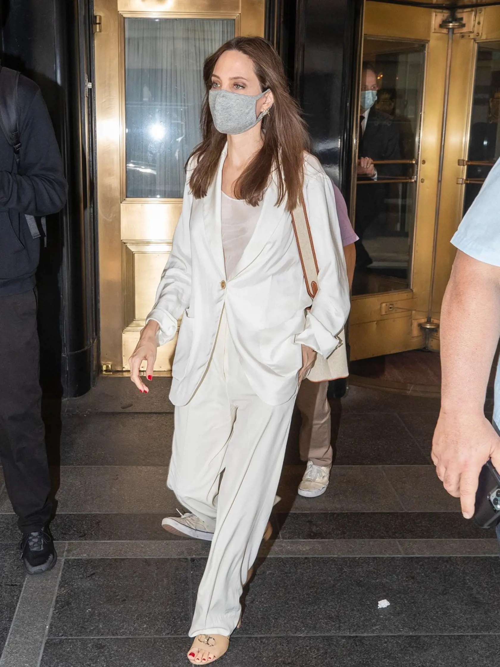 Angelina Jolie odcestovala do New Yorku osláviť svoje 46. narodeniny.
