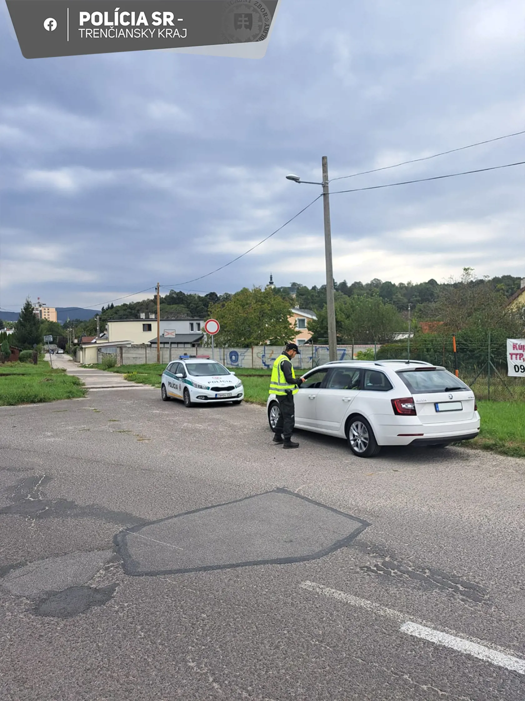 Policajti obvineného v zmysle zákona zadržali na osobnej slobode a v súčasnej dobe je umiestnený v cele policajného zaistenia.
(Ilustračná fotka)